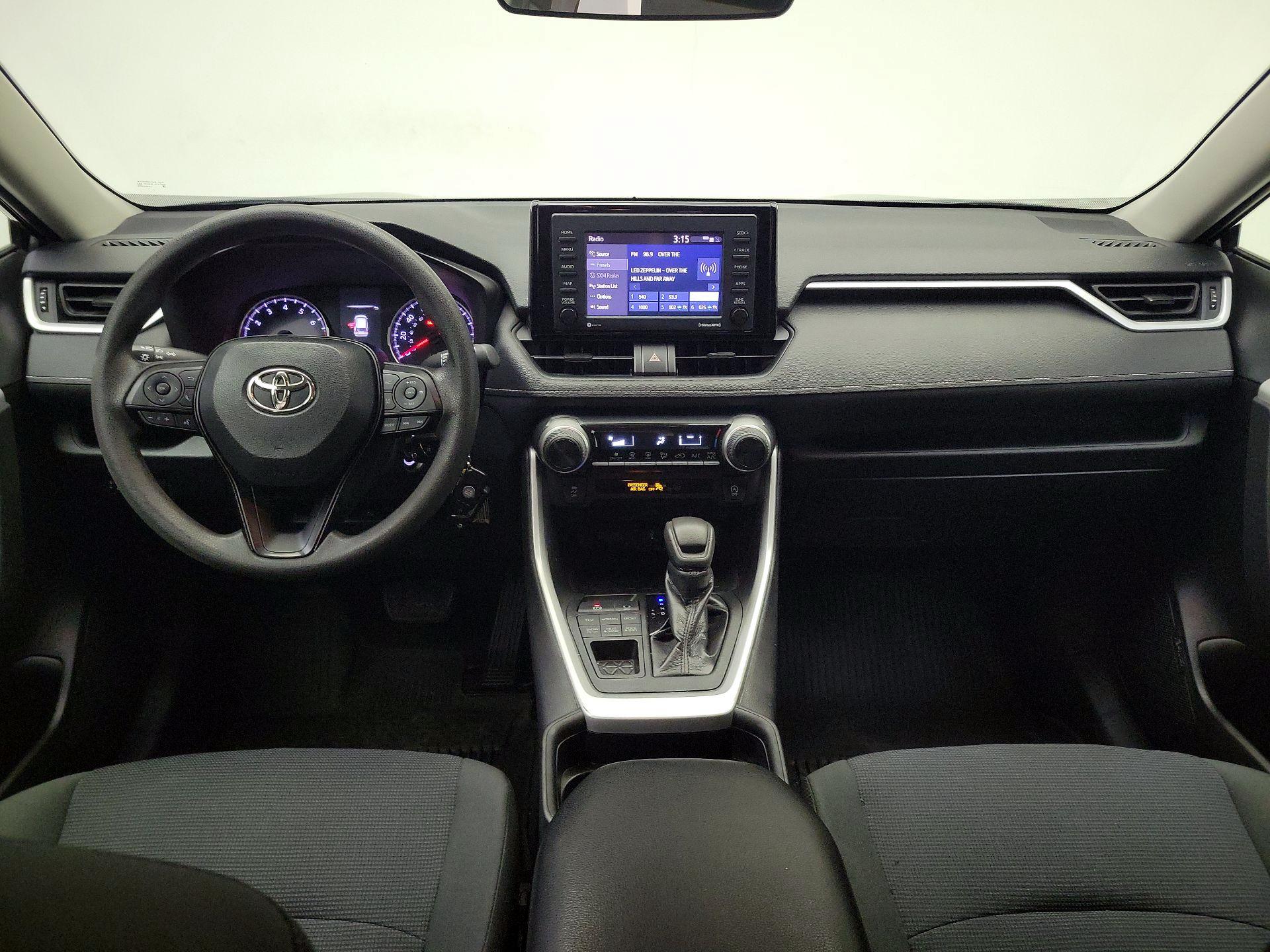 Thumbnail: 2020 Toyota RAV4 - 9