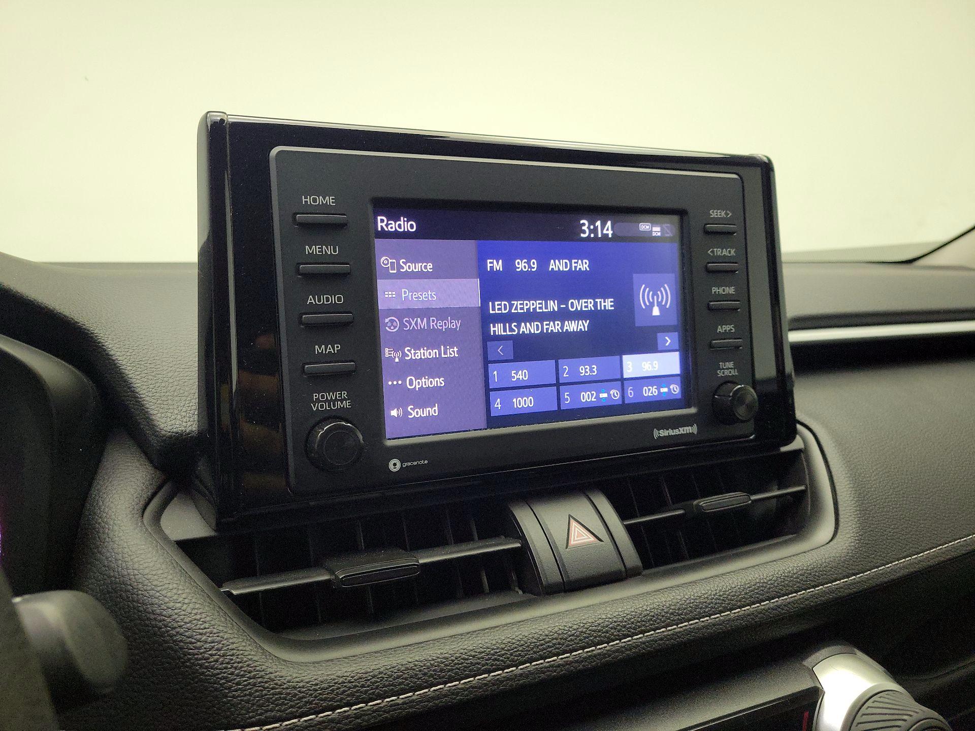 Thumbnail: 2020 Toyota RAV4 - 15