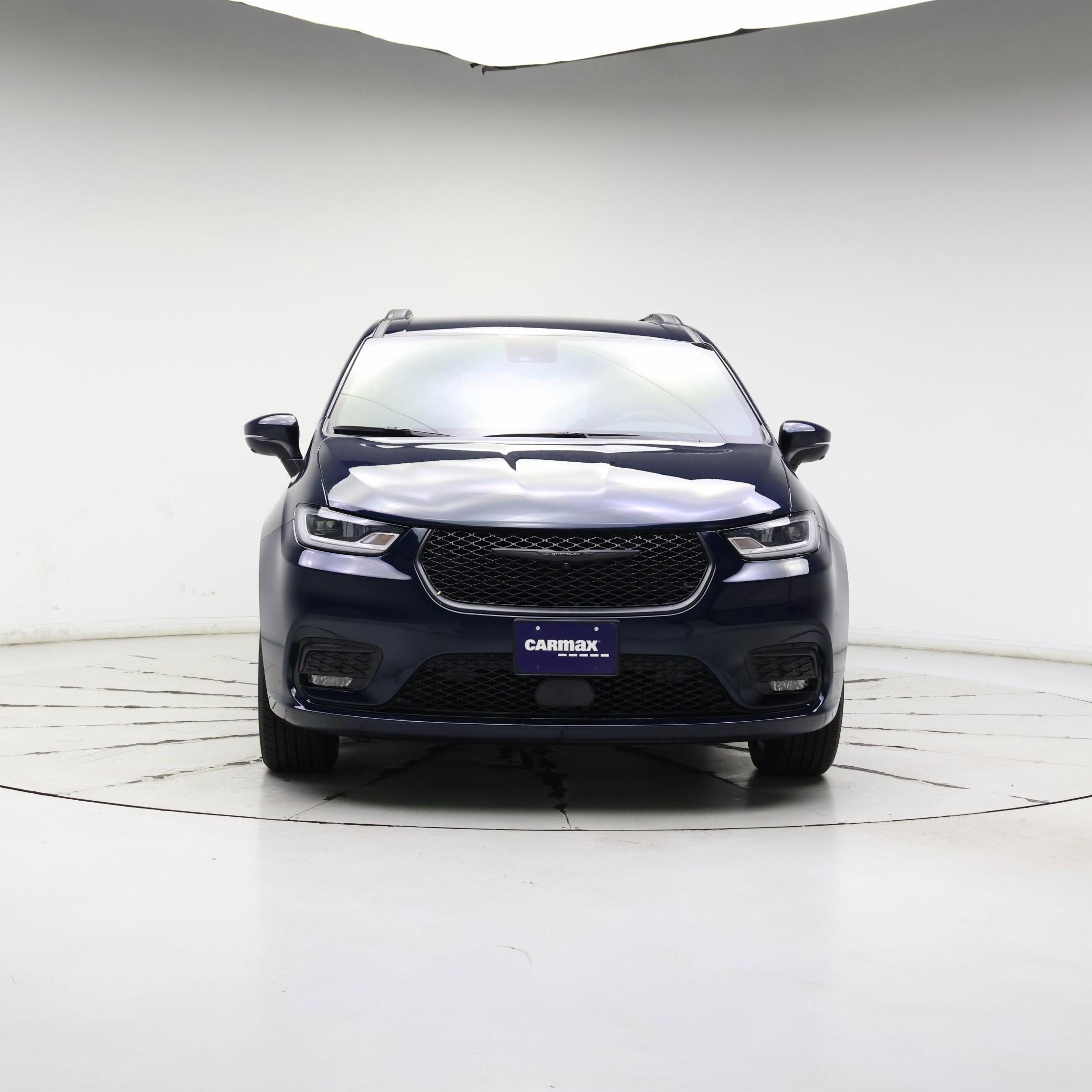 Thumbnail: 2023 Chrysler Pacifica - 5