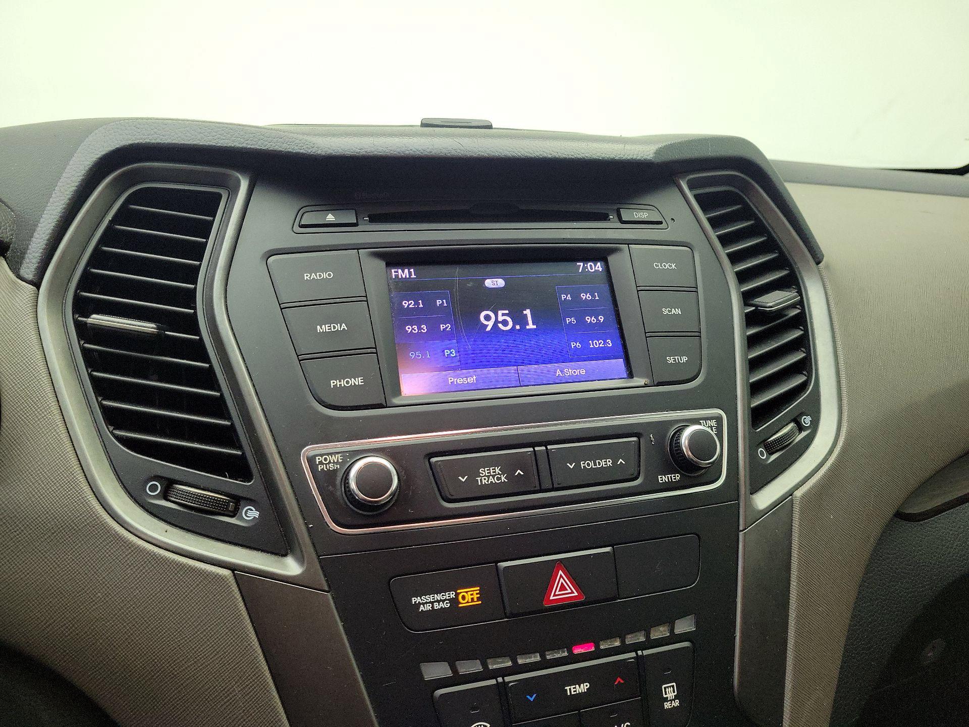 Thumbnail: 2018 Hyundai Santa Fe - 15