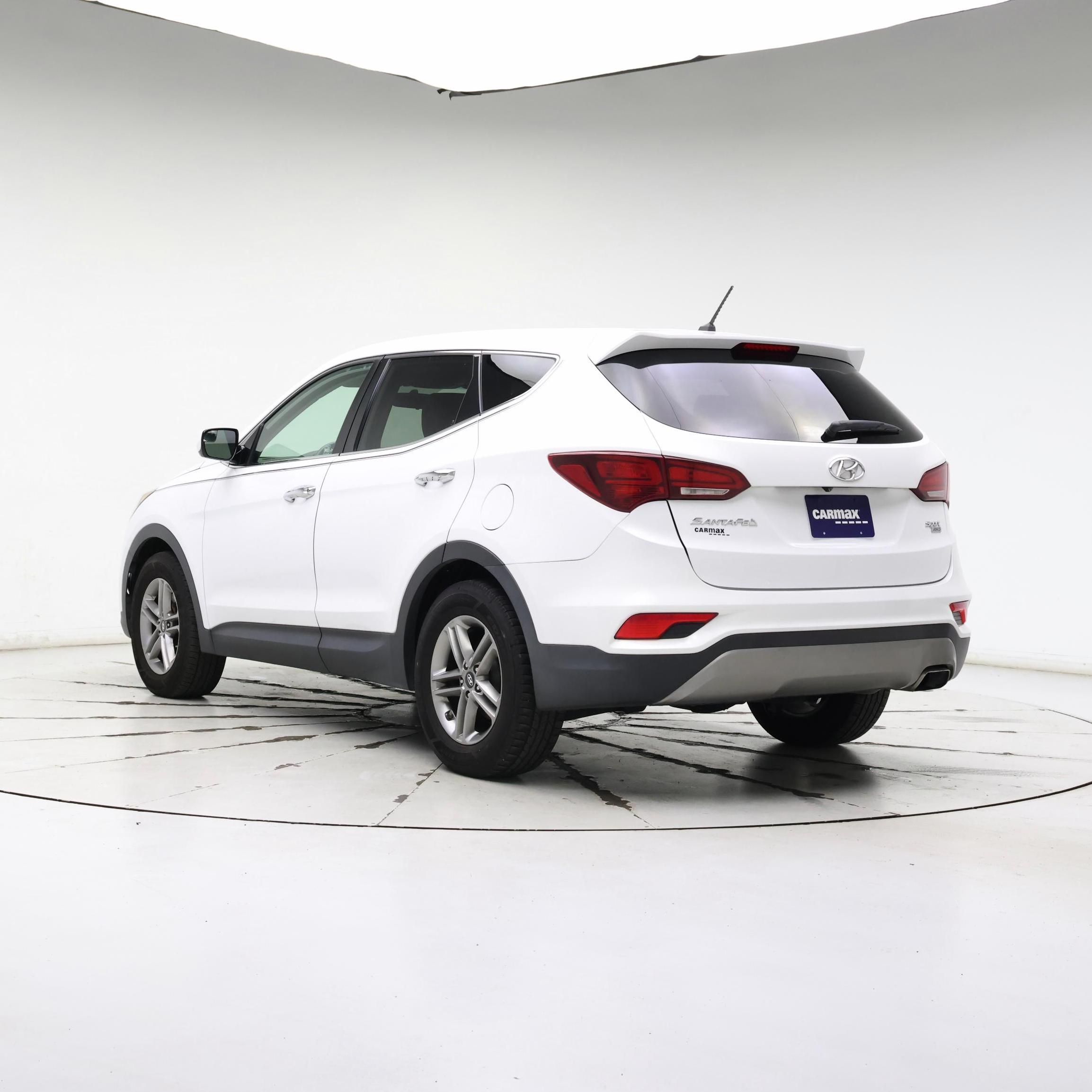 Thumbnail: 2018 Hyundai Santa Fe - 2