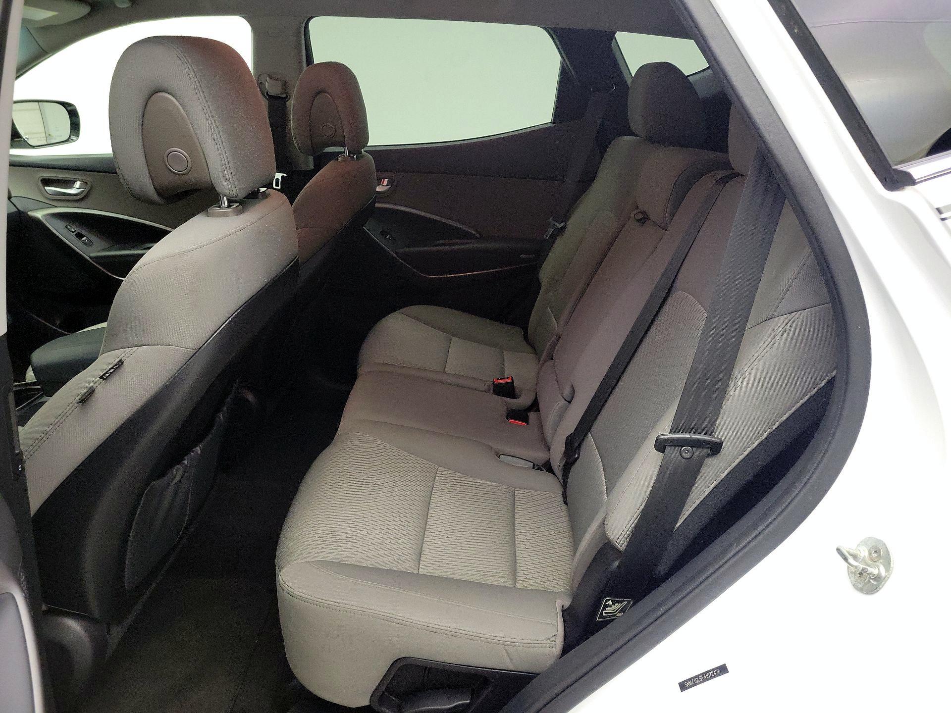 Thumbnail: 2018 Hyundai Santa Fe - 19