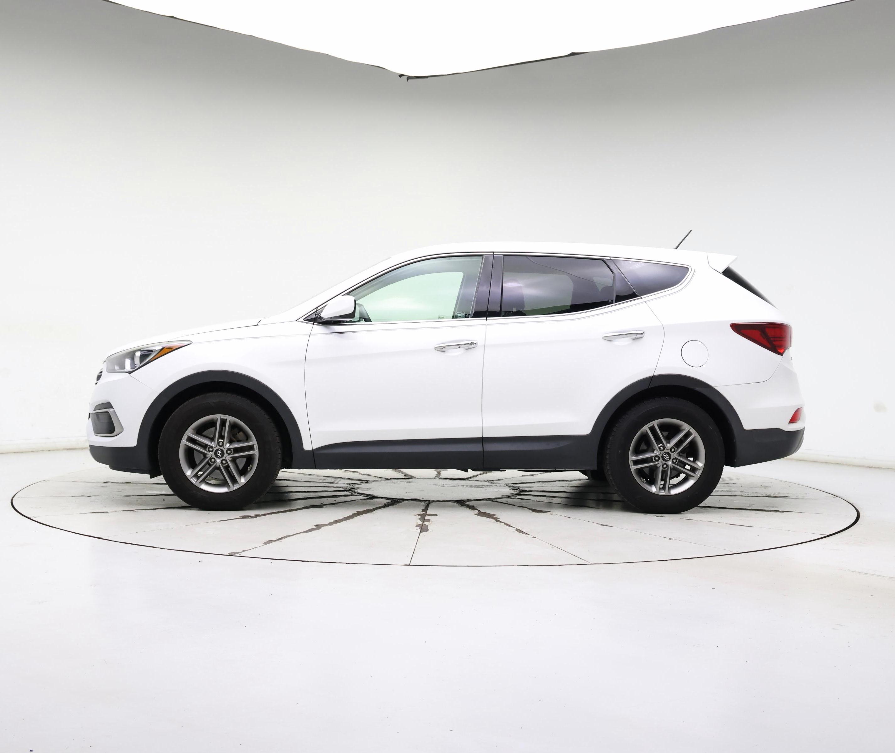 Thumbnail: 2018 Hyundai Santa Fe - 3