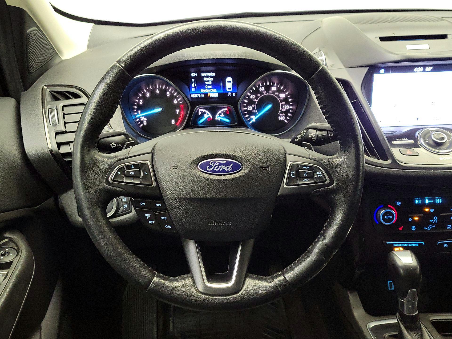 Thumbnail: 2017 Ford Escape - 10