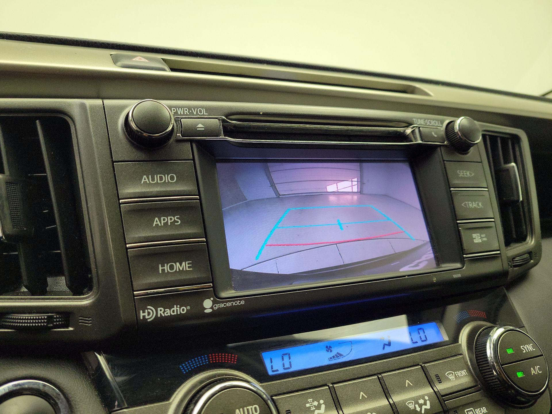 Thumbnail: 2015 Toyota RAV4 - 14