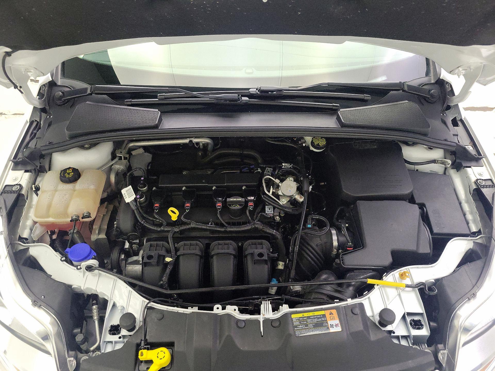 Thumbnail: 2014 Ford Focus - 20