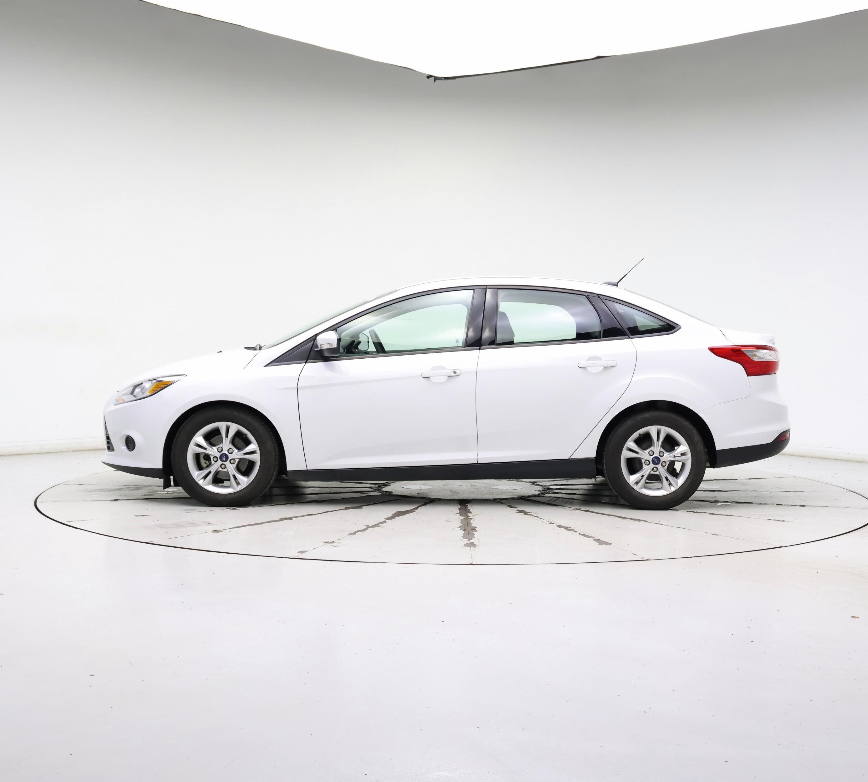 Thumbnail: 2014 Ford Focus - 3