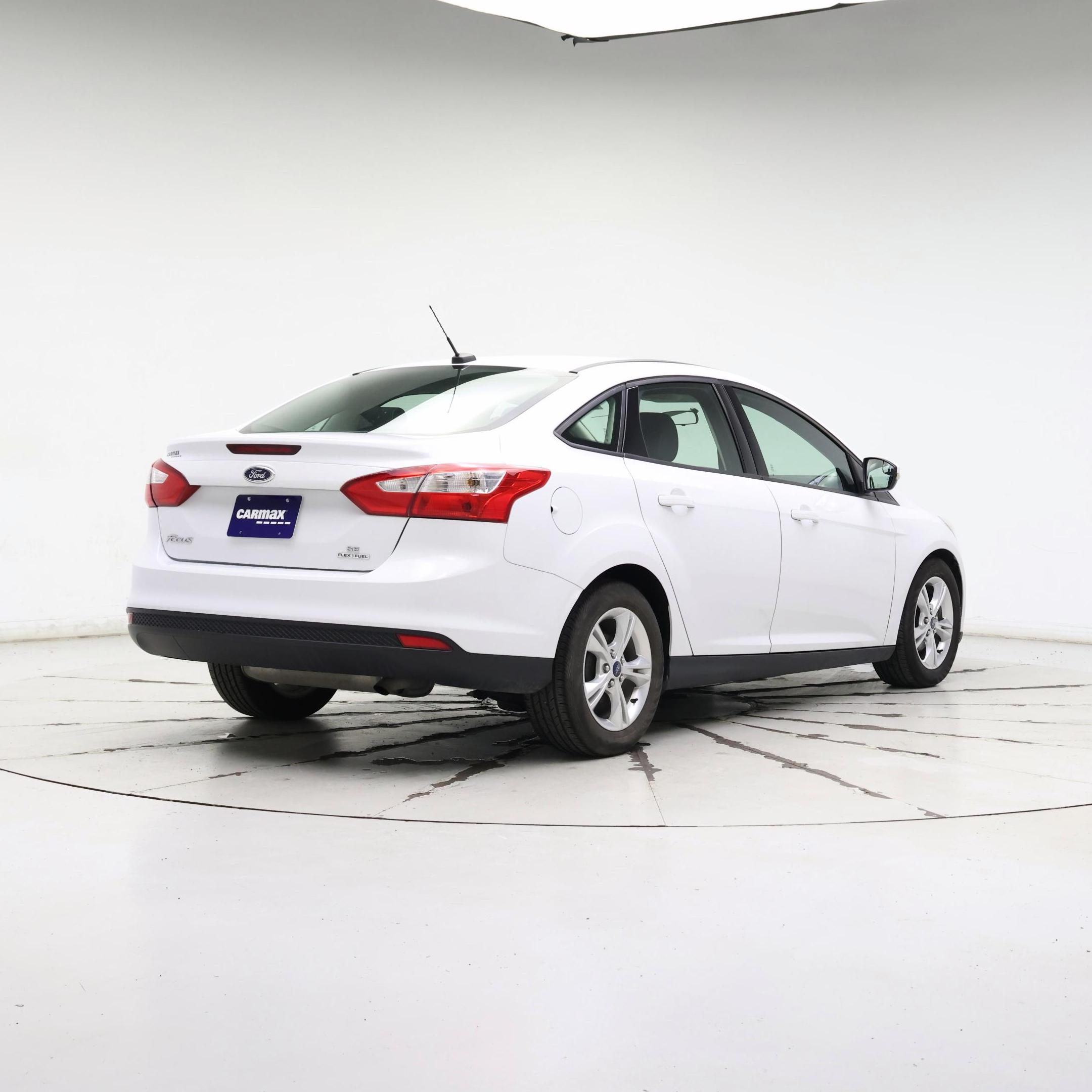 Thumbnail: 2014 Ford Focus - 8