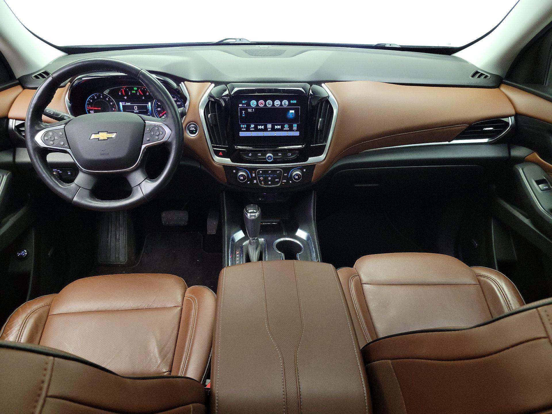 Thumbnail: 2018 Chevrolet Traverse - 9