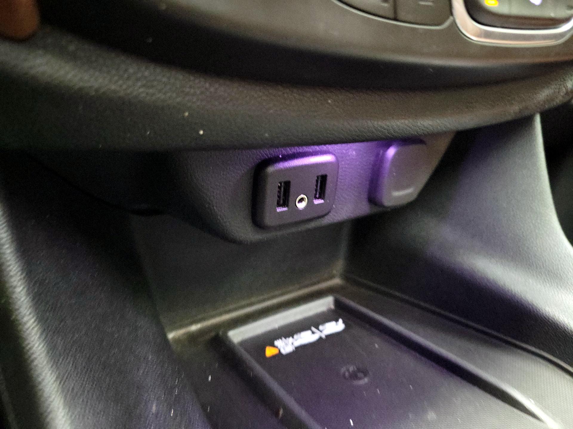 Thumbnail: 2018 Chevrolet Traverse - 19