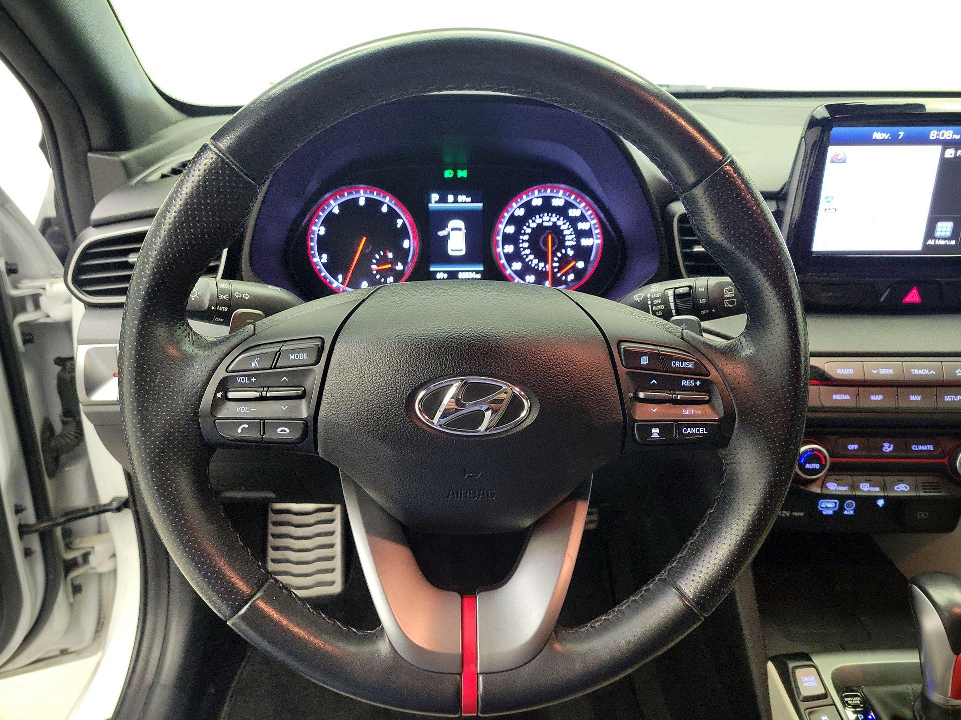 Thumbnail: 2019 Hyundai Veloster - 10