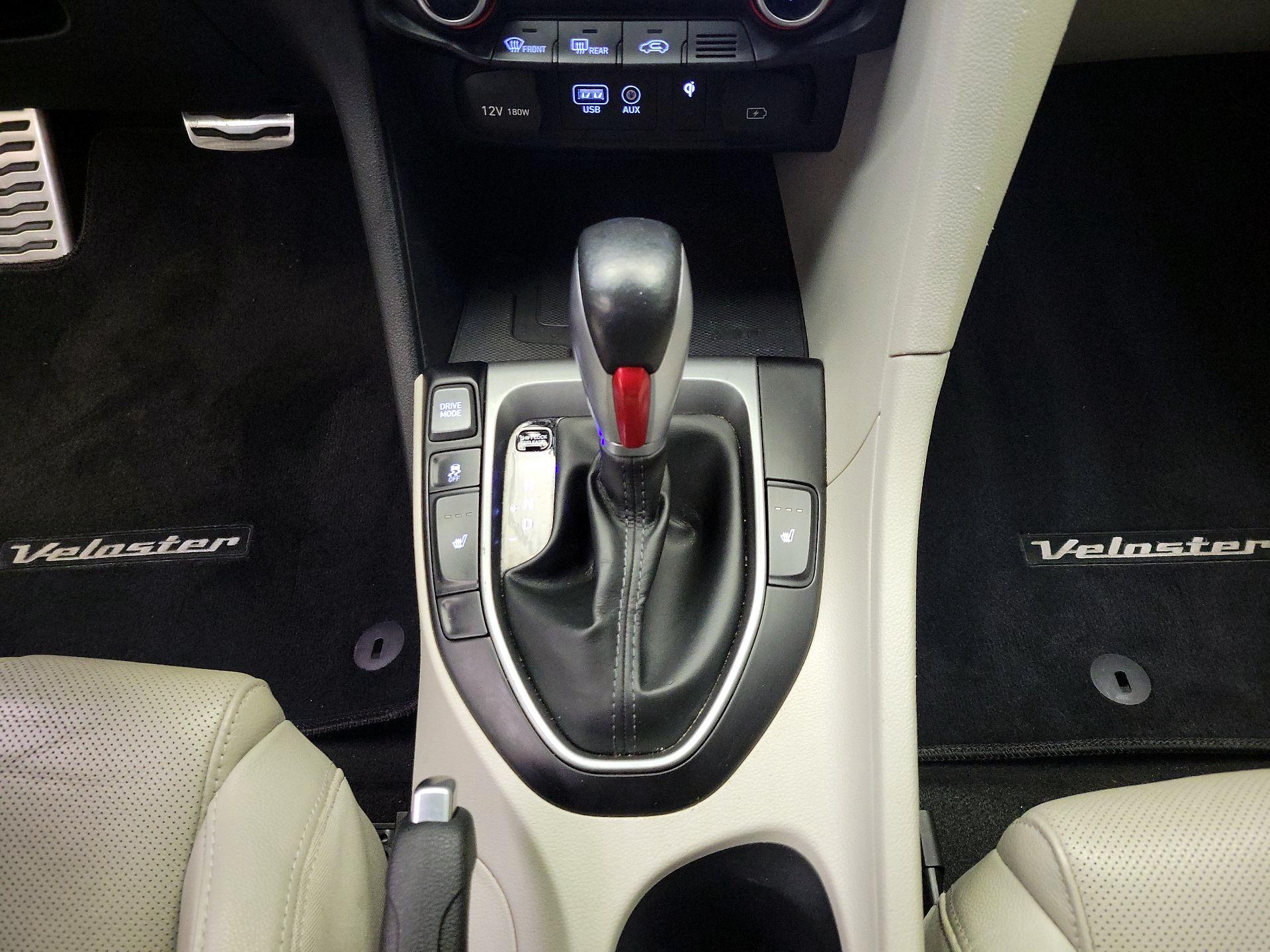 Thumbnail: 2019 Hyundai Veloster - 18