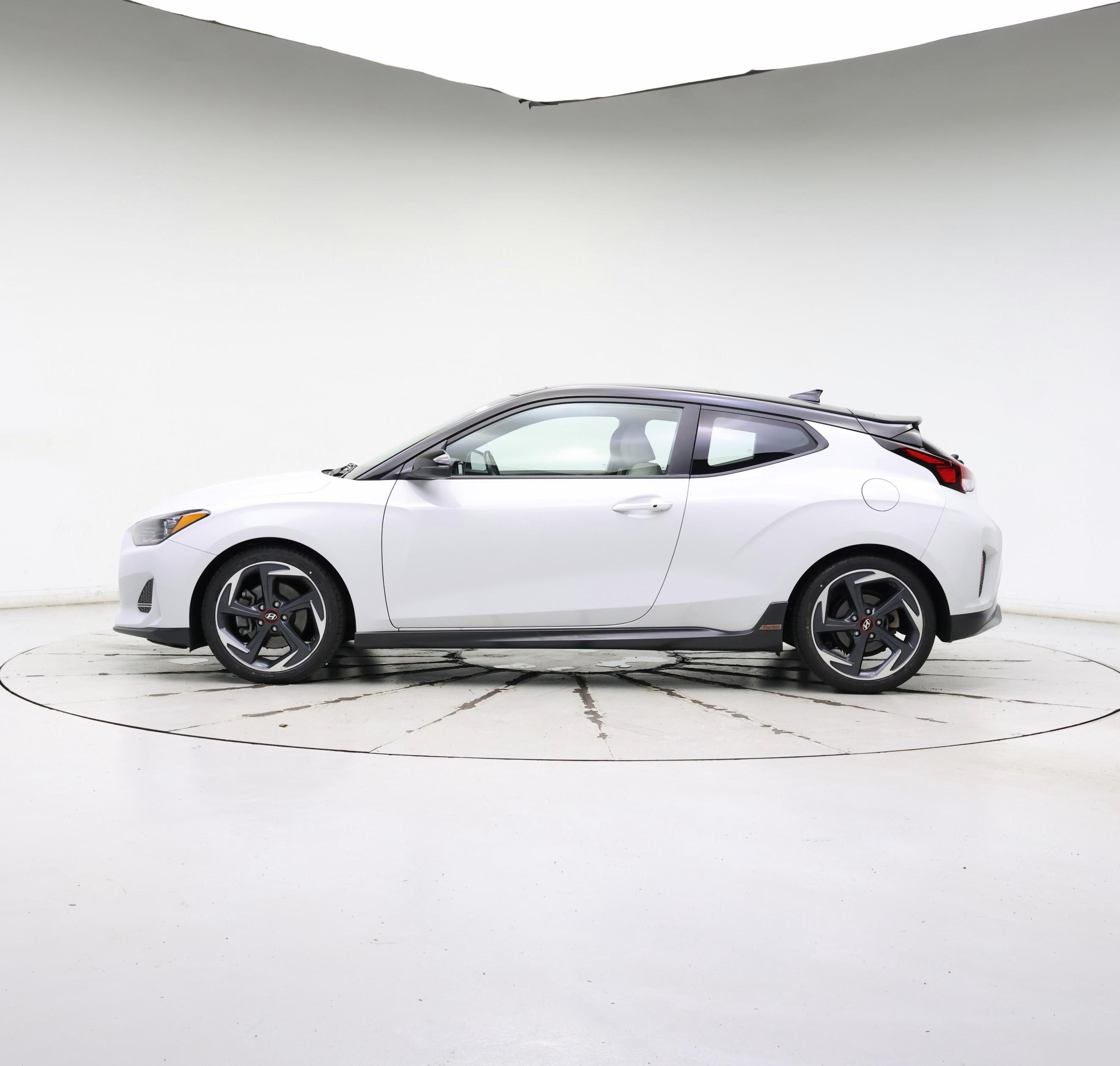 Thumbnail: 2019 Hyundai Veloster - 3