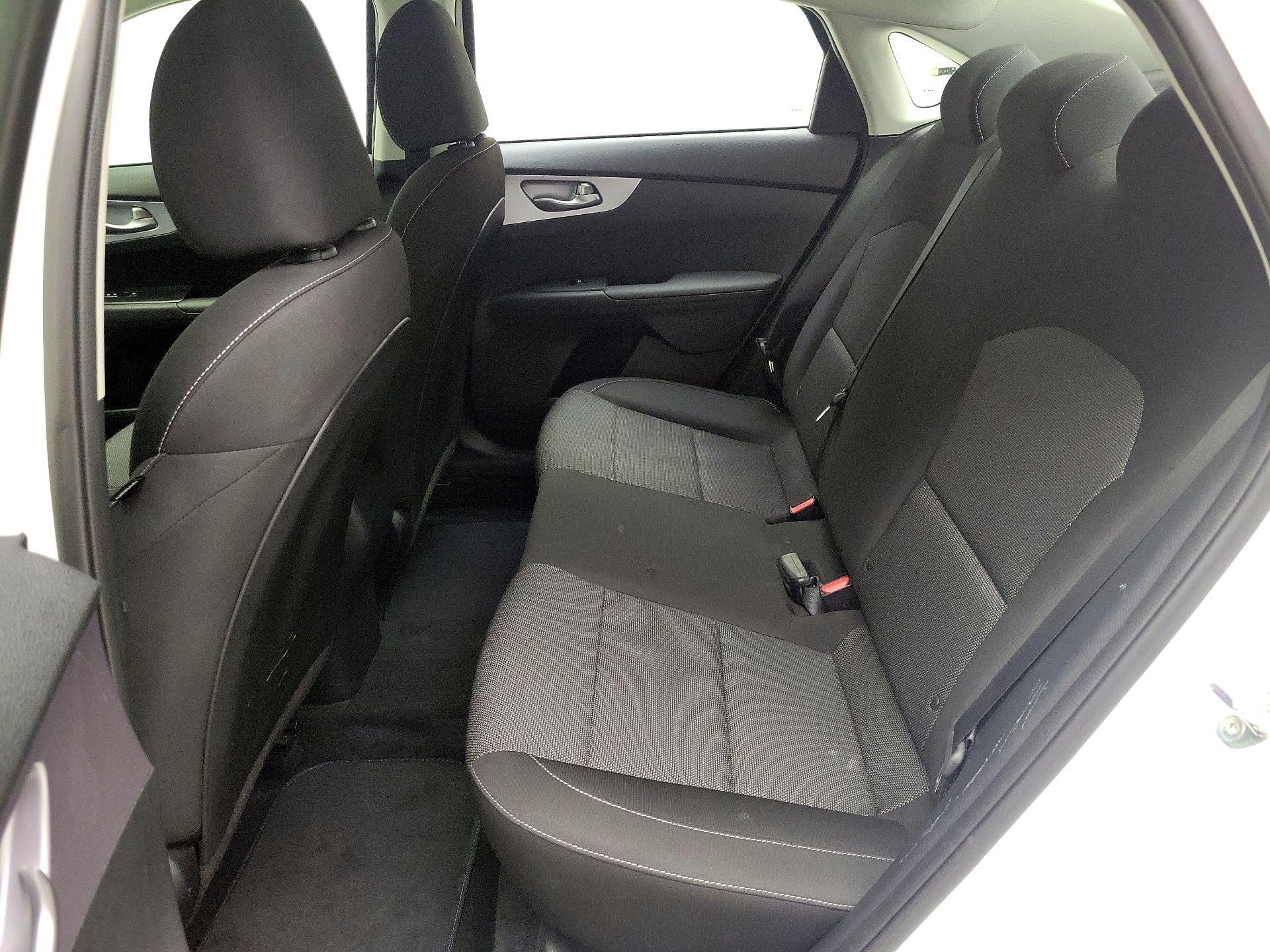 Thumbnail: 2022 Kia Forte - 19