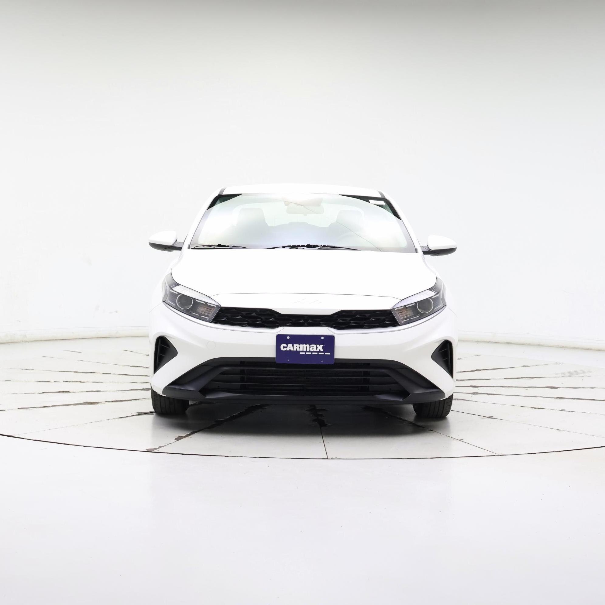 Thumbnail: 2022 Kia Forte - 5