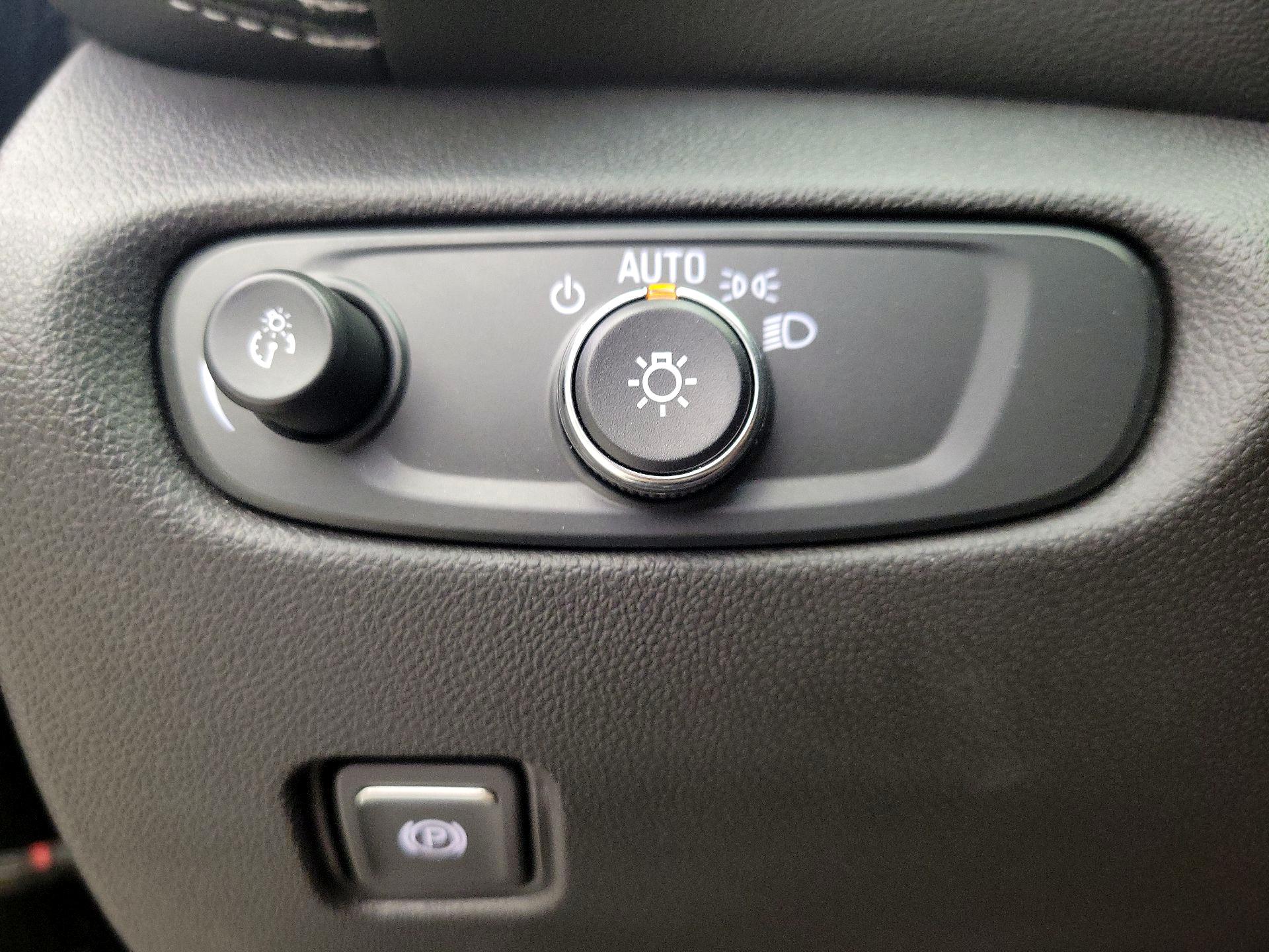 Thumbnail: 2024 Chevrolet Blazer - 13