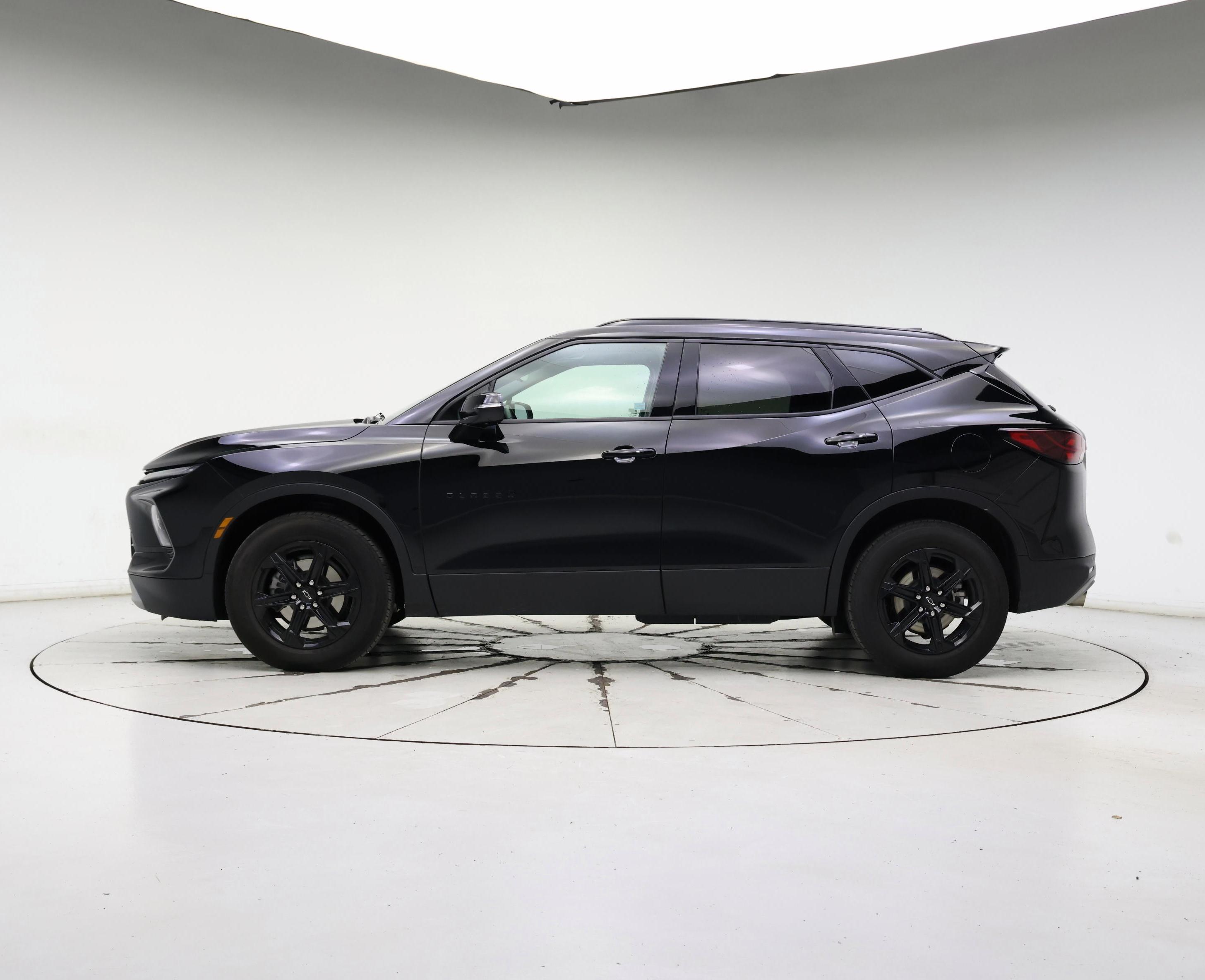 Thumbnail: 2024 Chevrolet Blazer - 3