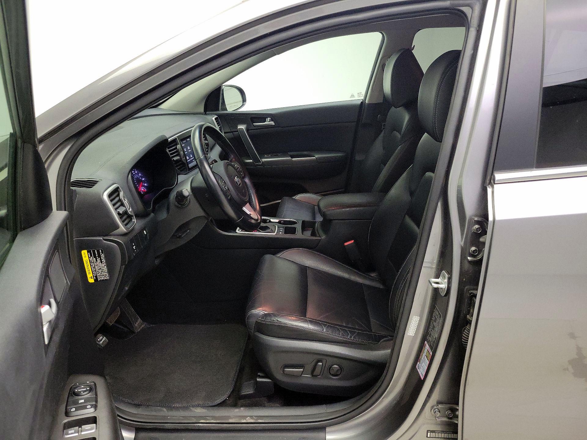 Thumbnail: 2017 Kia Sportage - 11