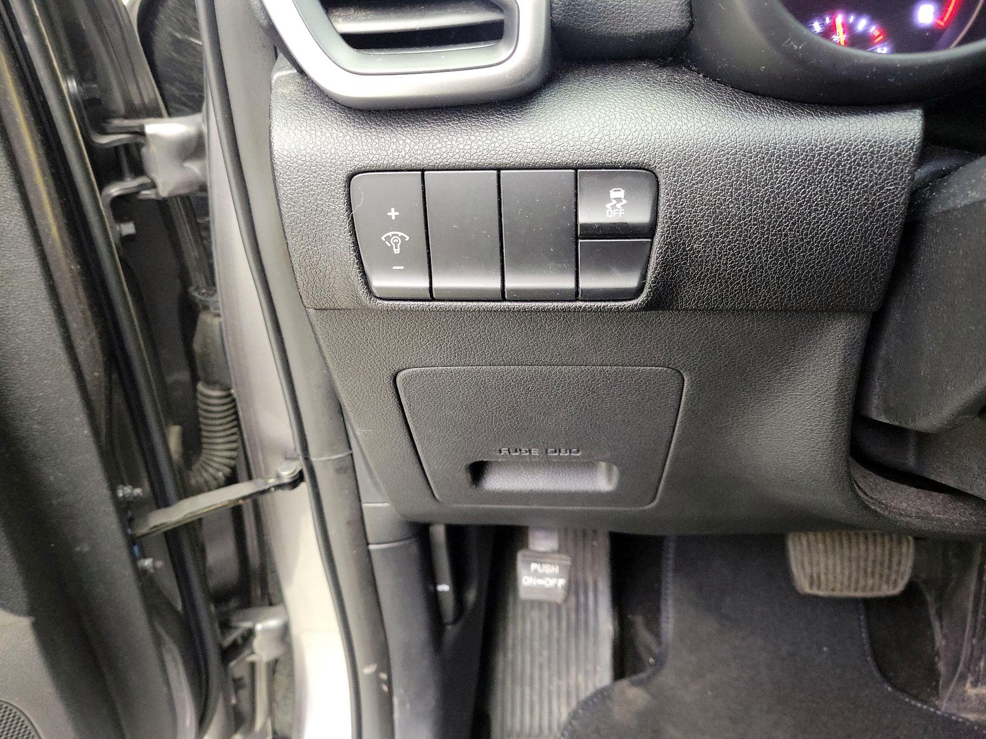 Thumbnail: 2017 Kia Sportage - 13