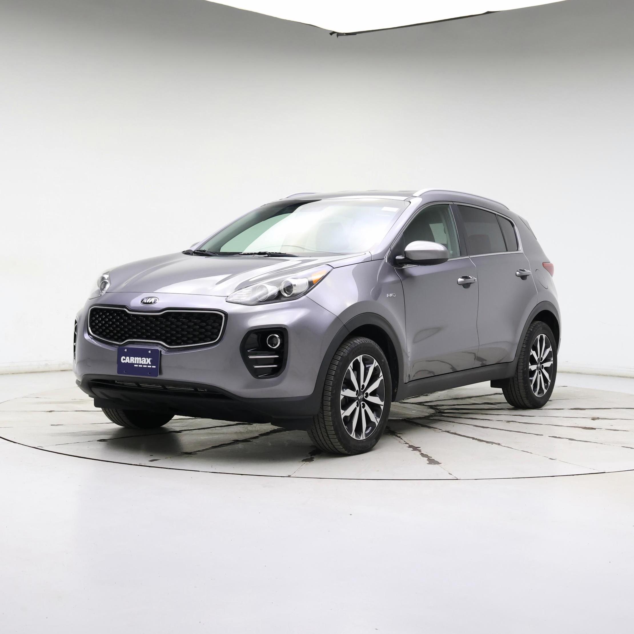 Thumbnail: 2017 Kia Sportage - 4