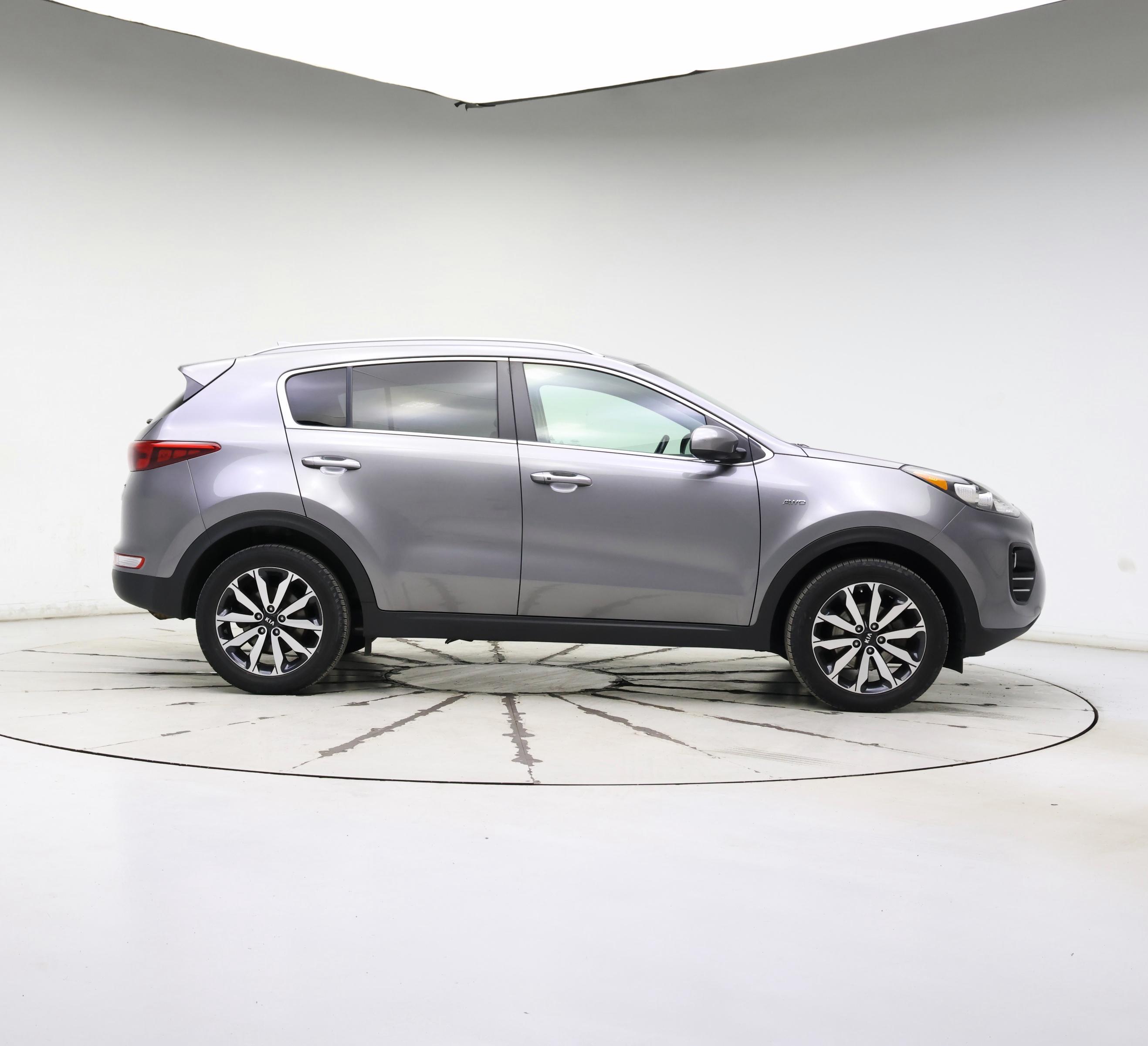 Thumbnail: 2017 Kia Sportage - 7