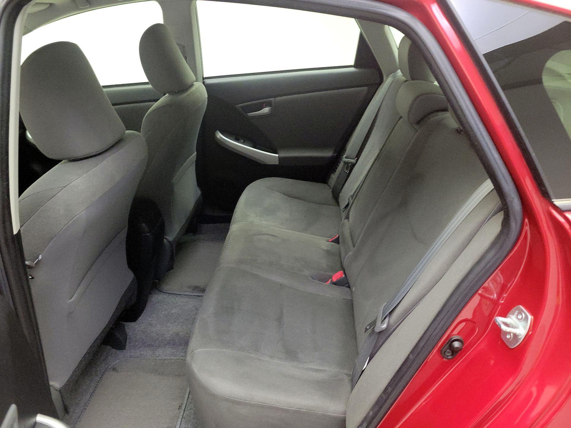 Thumbnail: 2015 Toyota Prius - 19