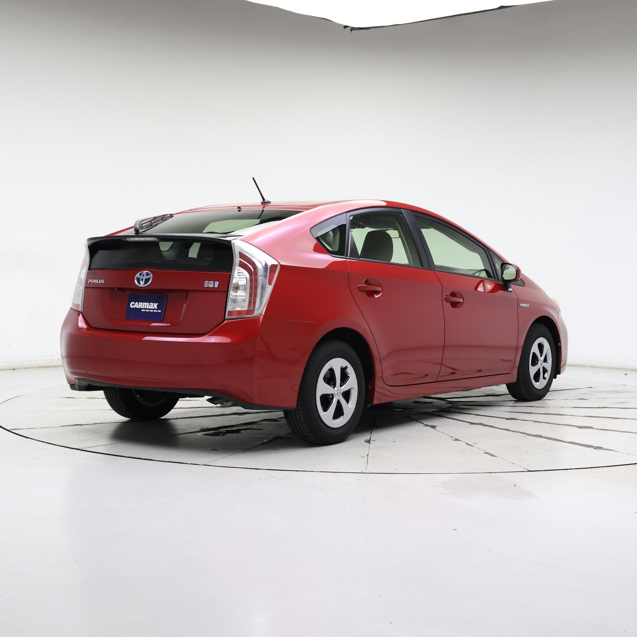 Thumbnail: 2015 Toyota Prius - 8