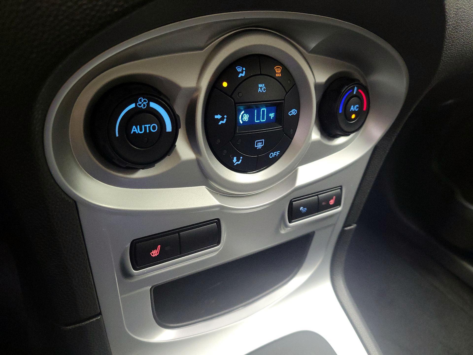 Thumbnail: 2018 Ford Fiesta - 16