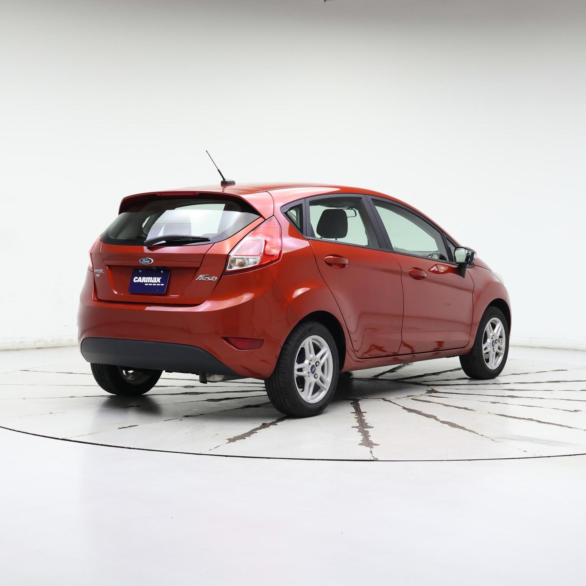 Thumbnail: 2018 Ford Fiesta - 8