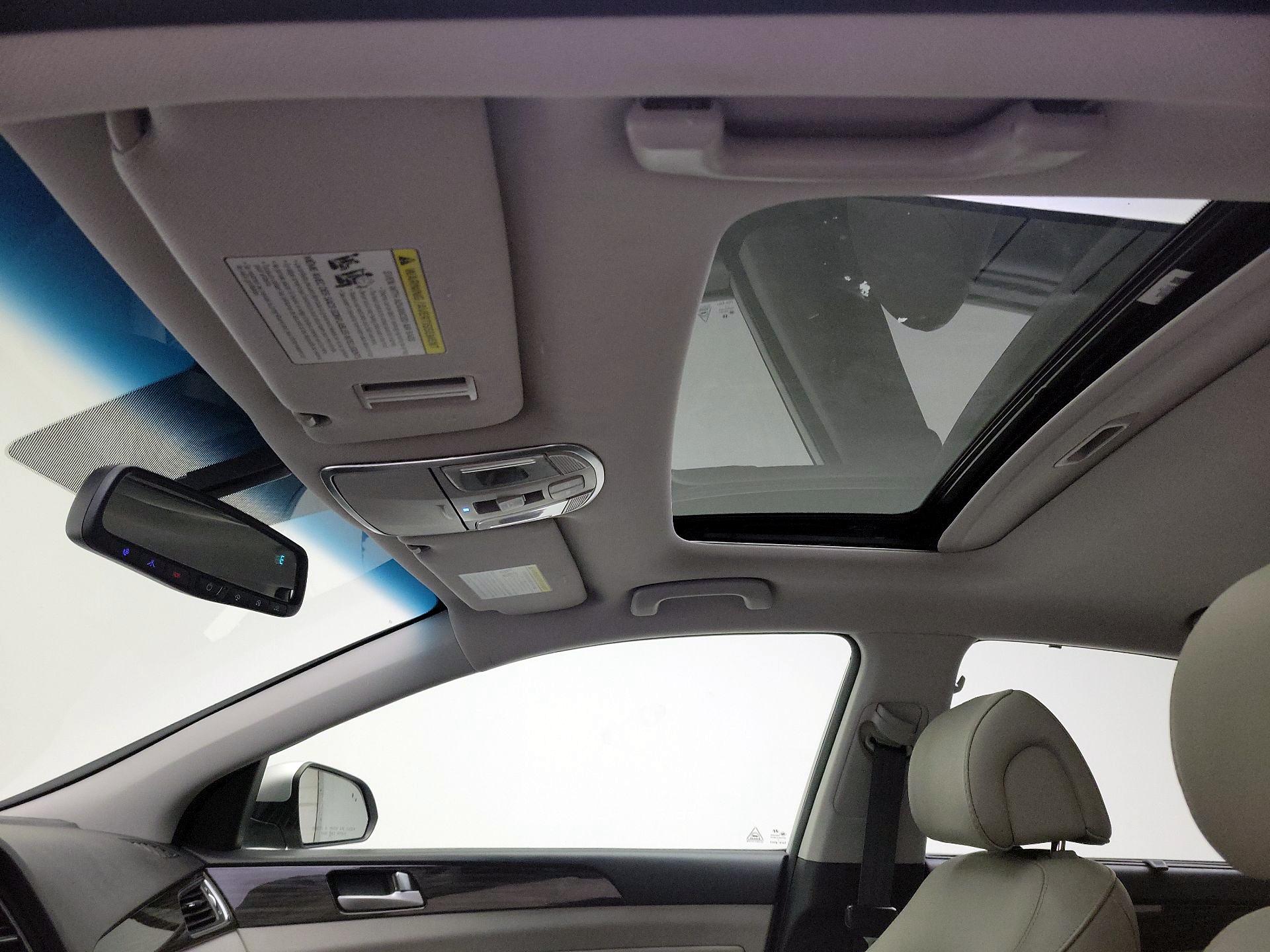 Thumbnail: 2017 Hyundai Sonata - 20