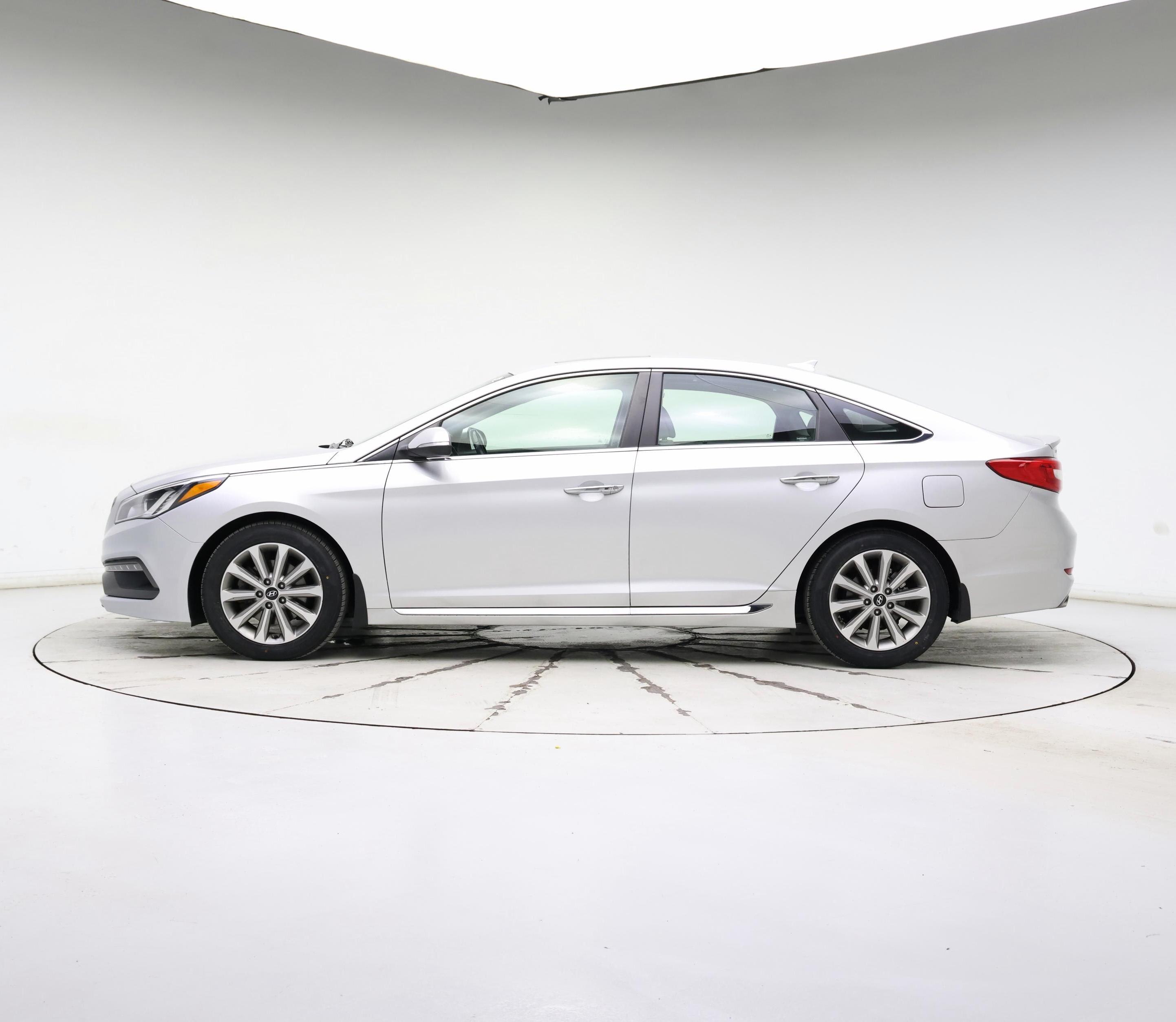 Thumbnail: 2017 Hyundai Sonata - 3