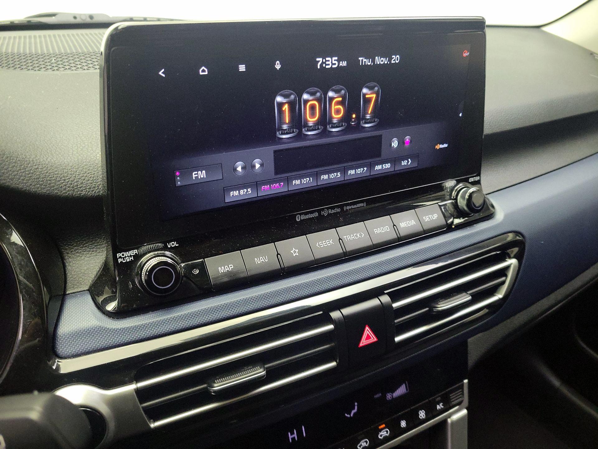 Thumbnail: 2022 Kia Seltos - 16