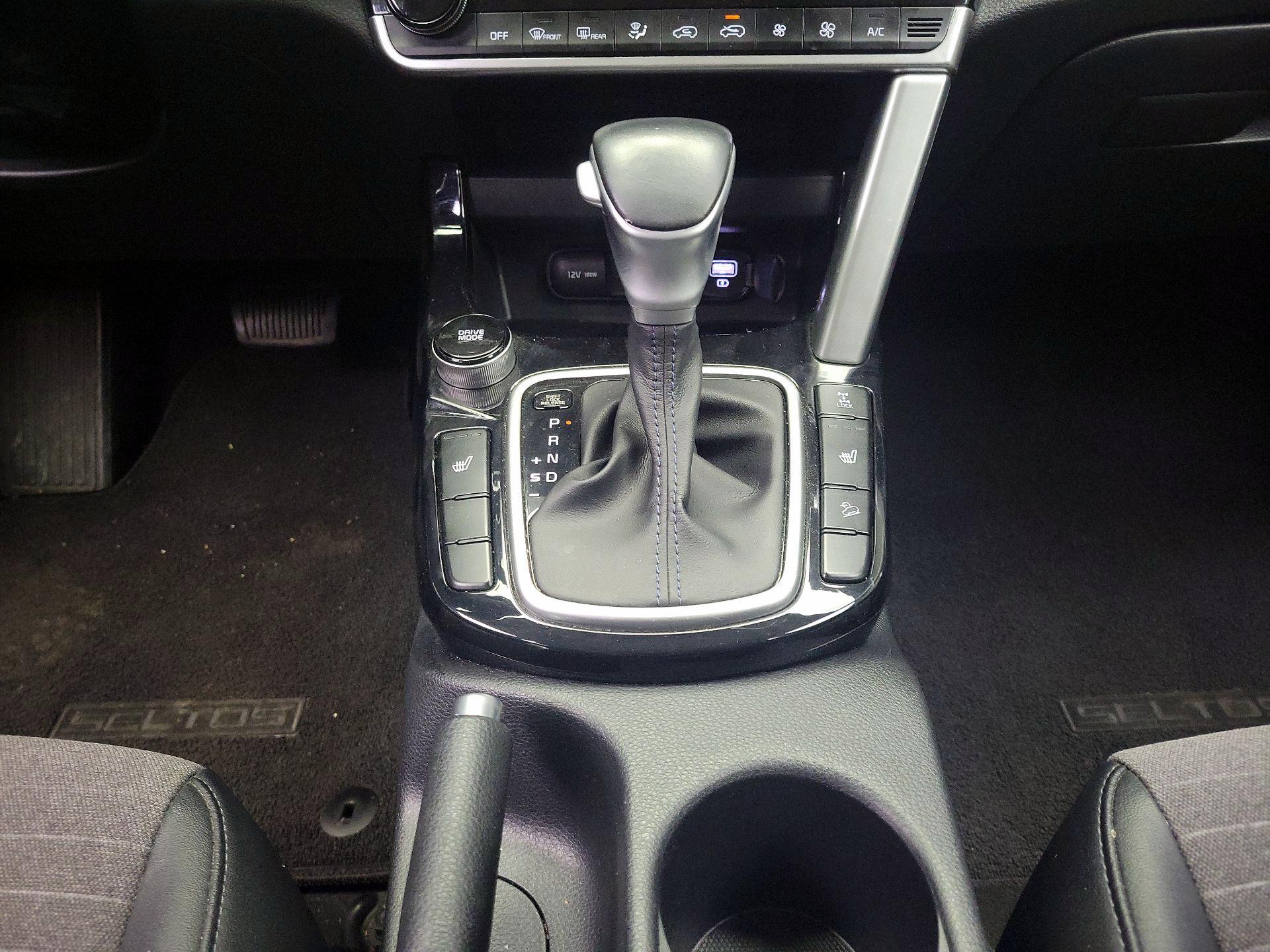 Thumbnail: 2022 Kia Seltos - 18