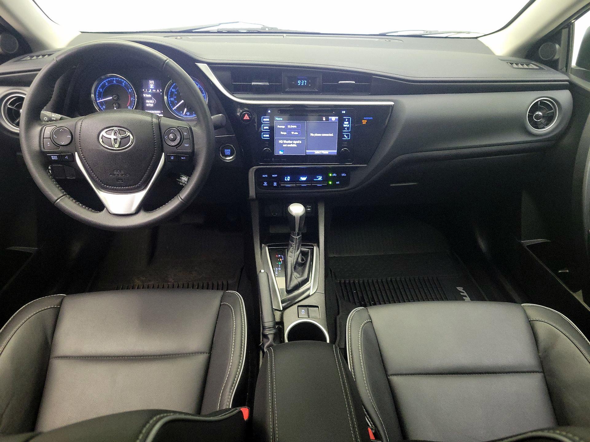 Thumbnail: 2018 Toyota Corolla - 9