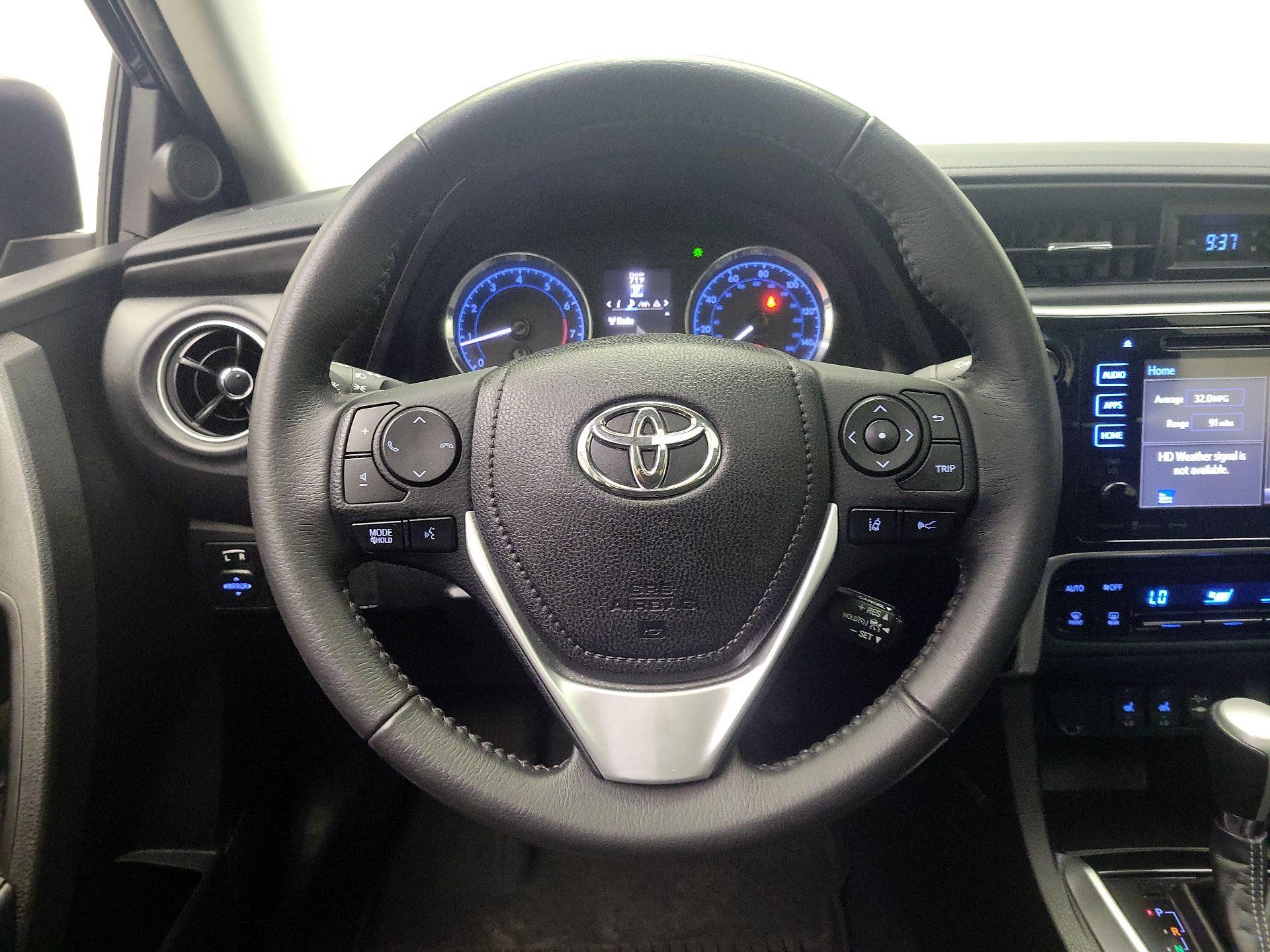 Thumbnail: 2018 Toyota Corolla - 10