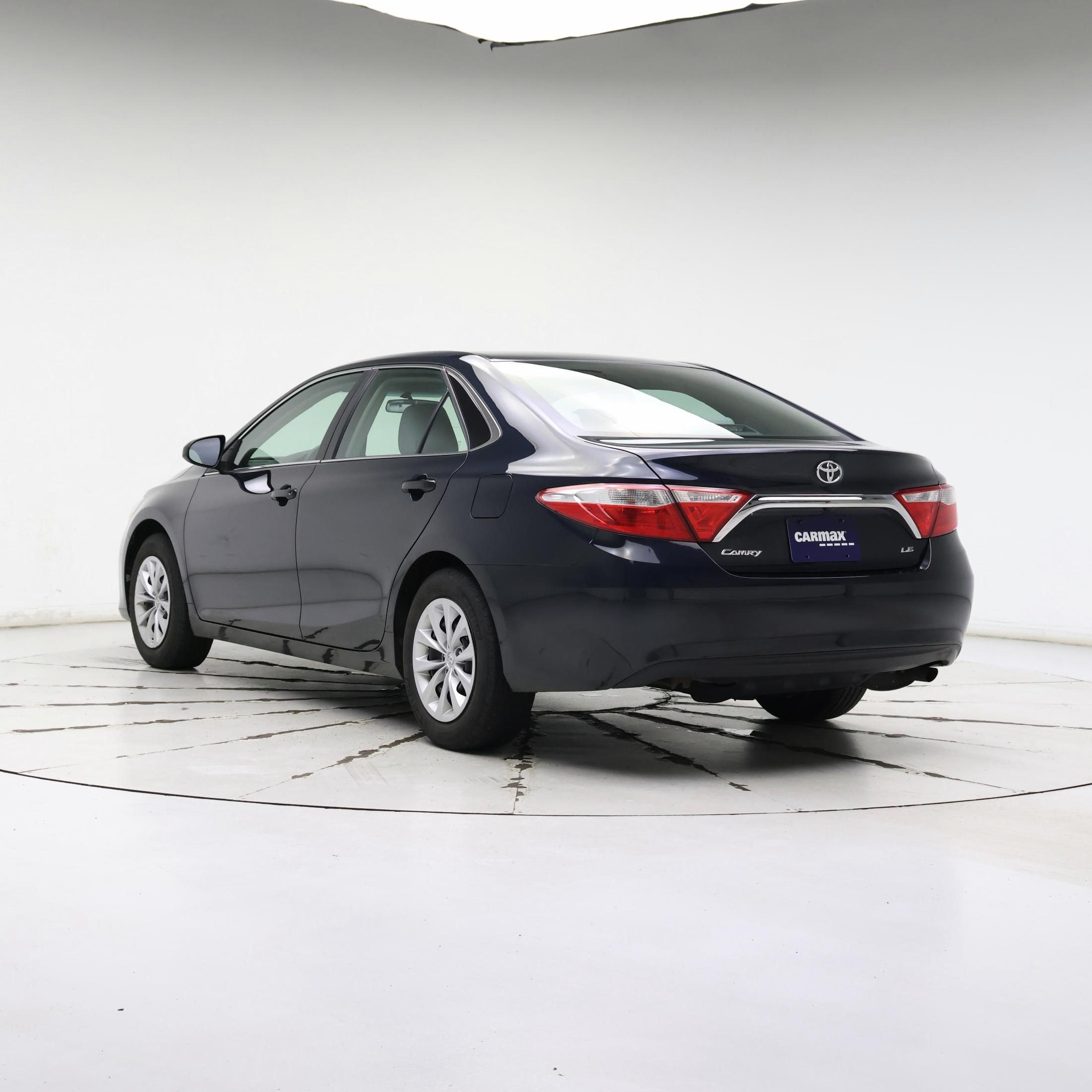 Thumbnail: 2016 Toyota Camry - 2
