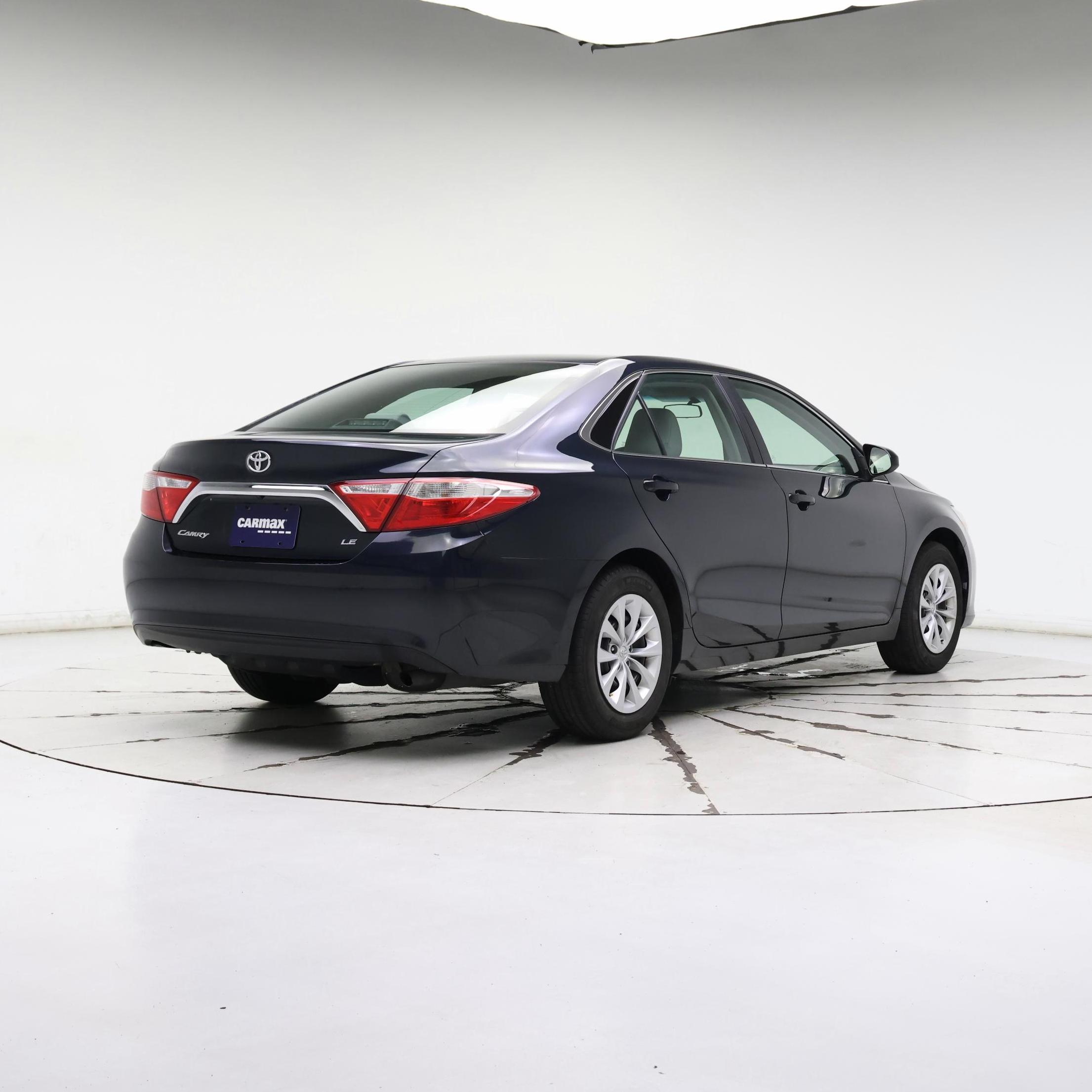 Thumbnail: 2016 Toyota Camry - 8