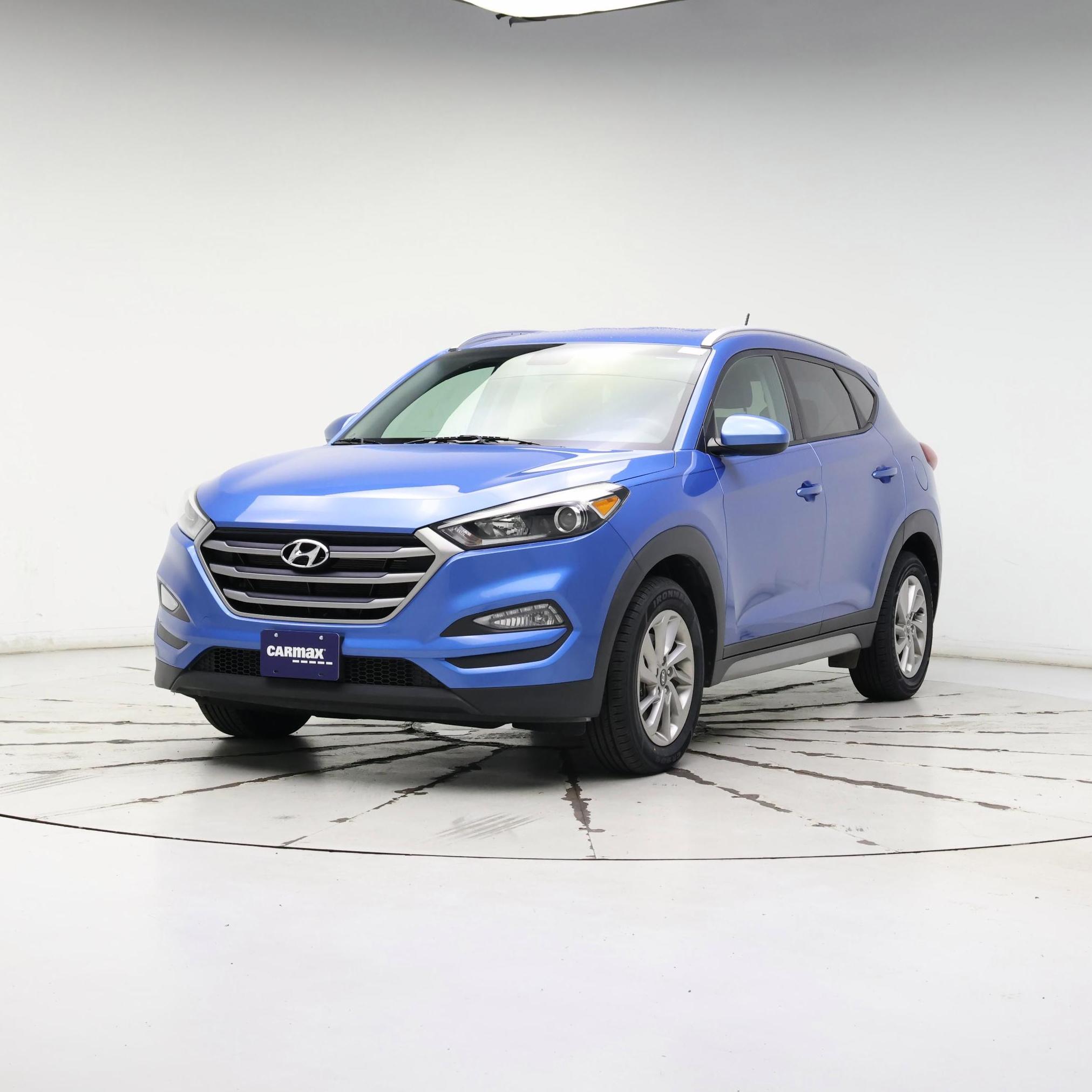 Thumbnail: 2017 Hyundai Tucson - 4