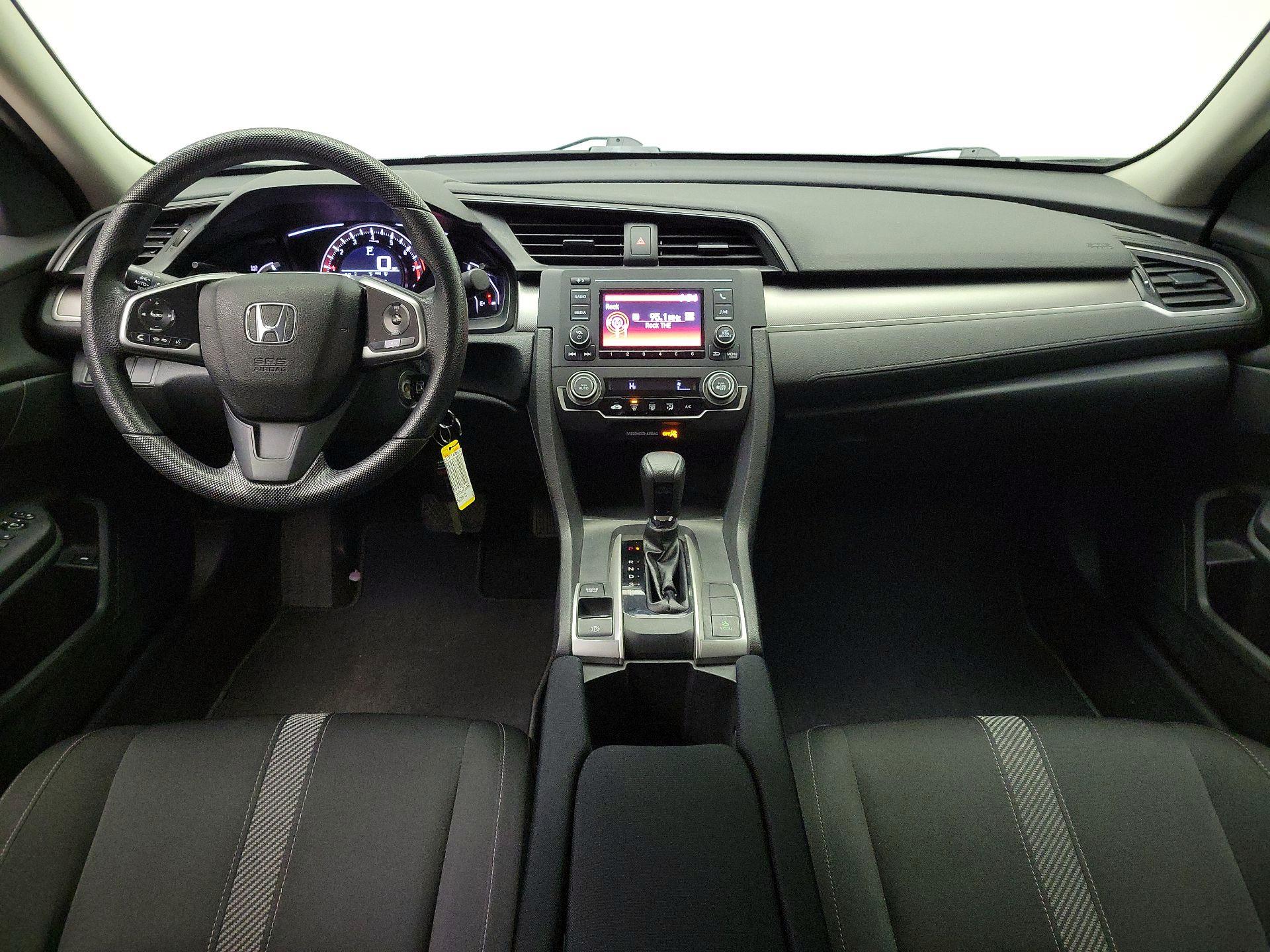 Thumbnail: 2017 Honda Civic - 9