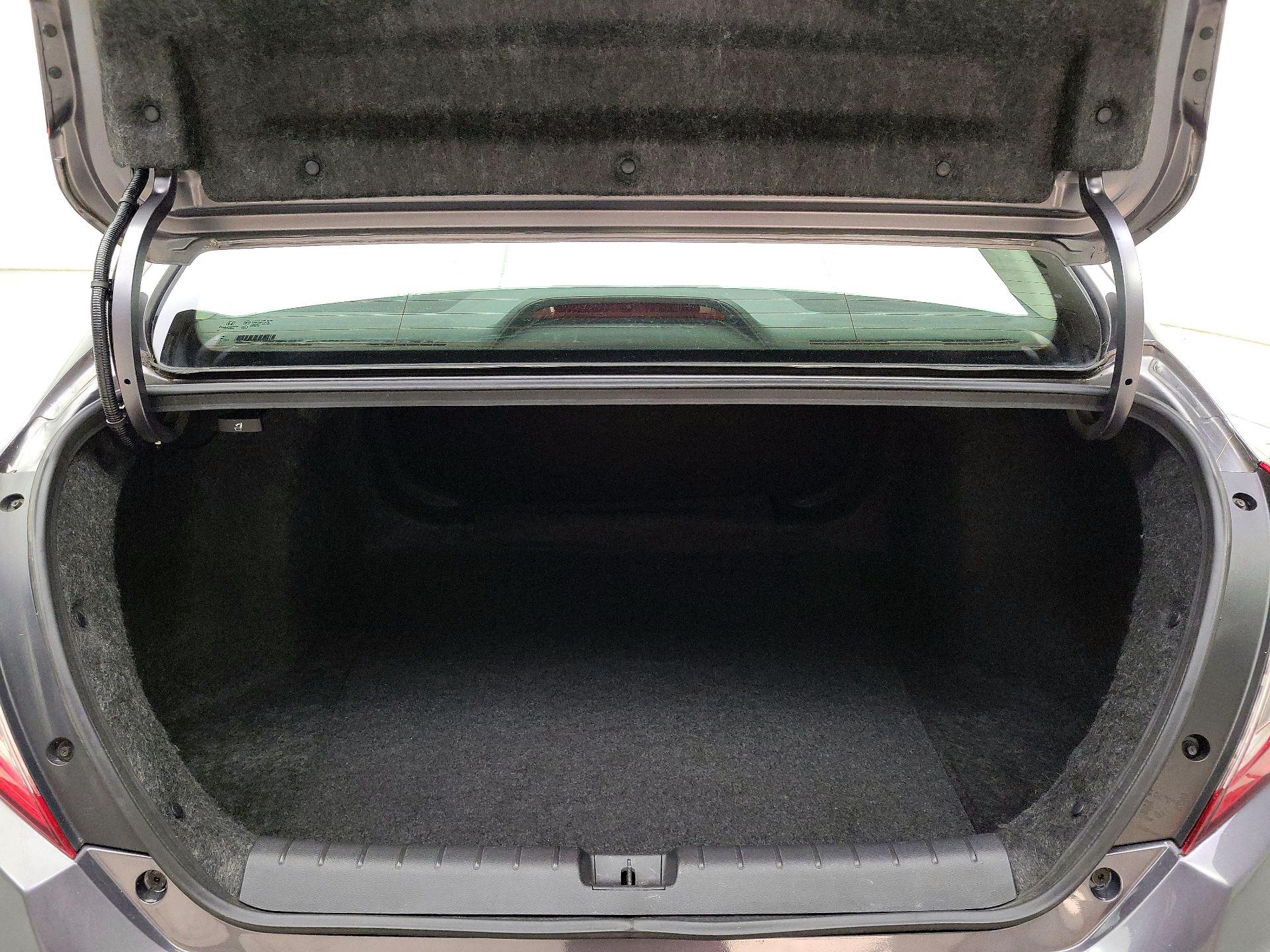 Thumbnail: 2017 Honda Civic - 18