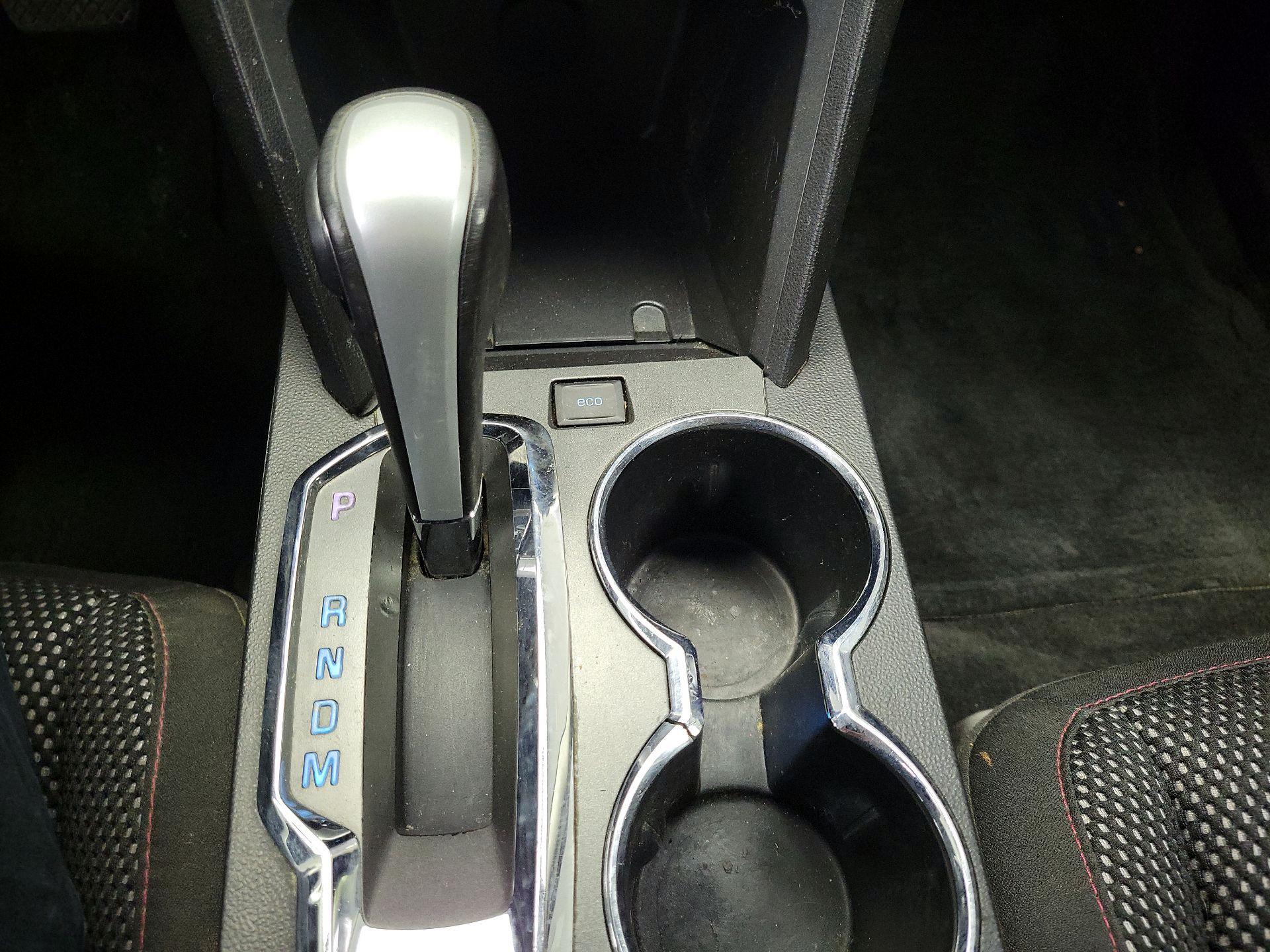 Thumbnail: 2015 Chevrolet Equinox - 16