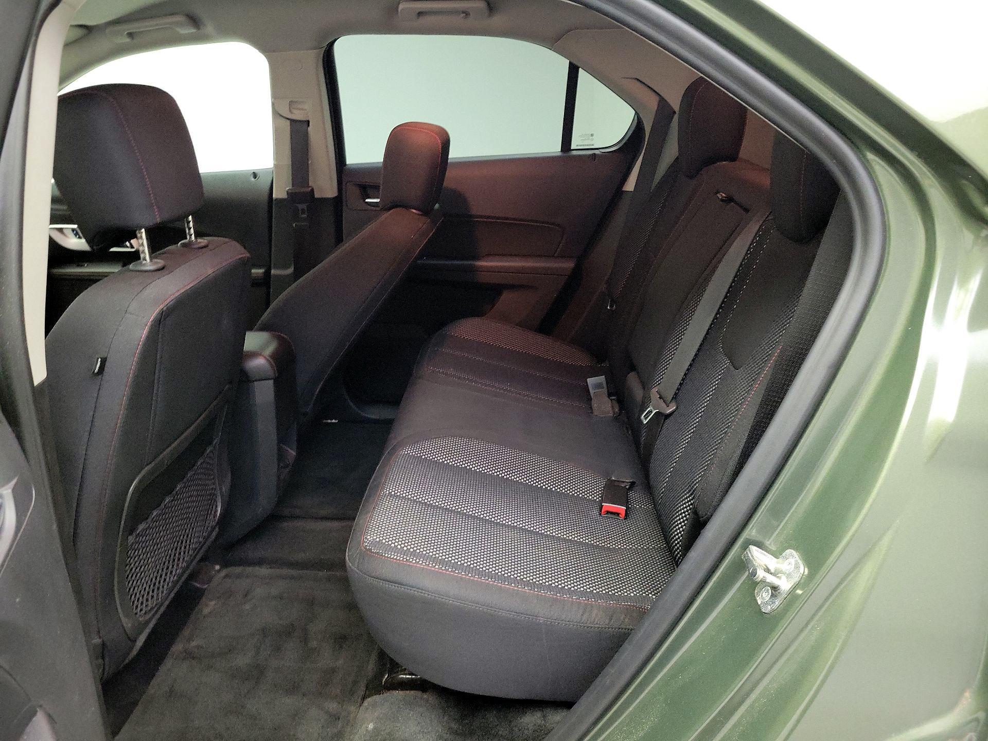 Thumbnail: 2015 Chevrolet Equinox - 18