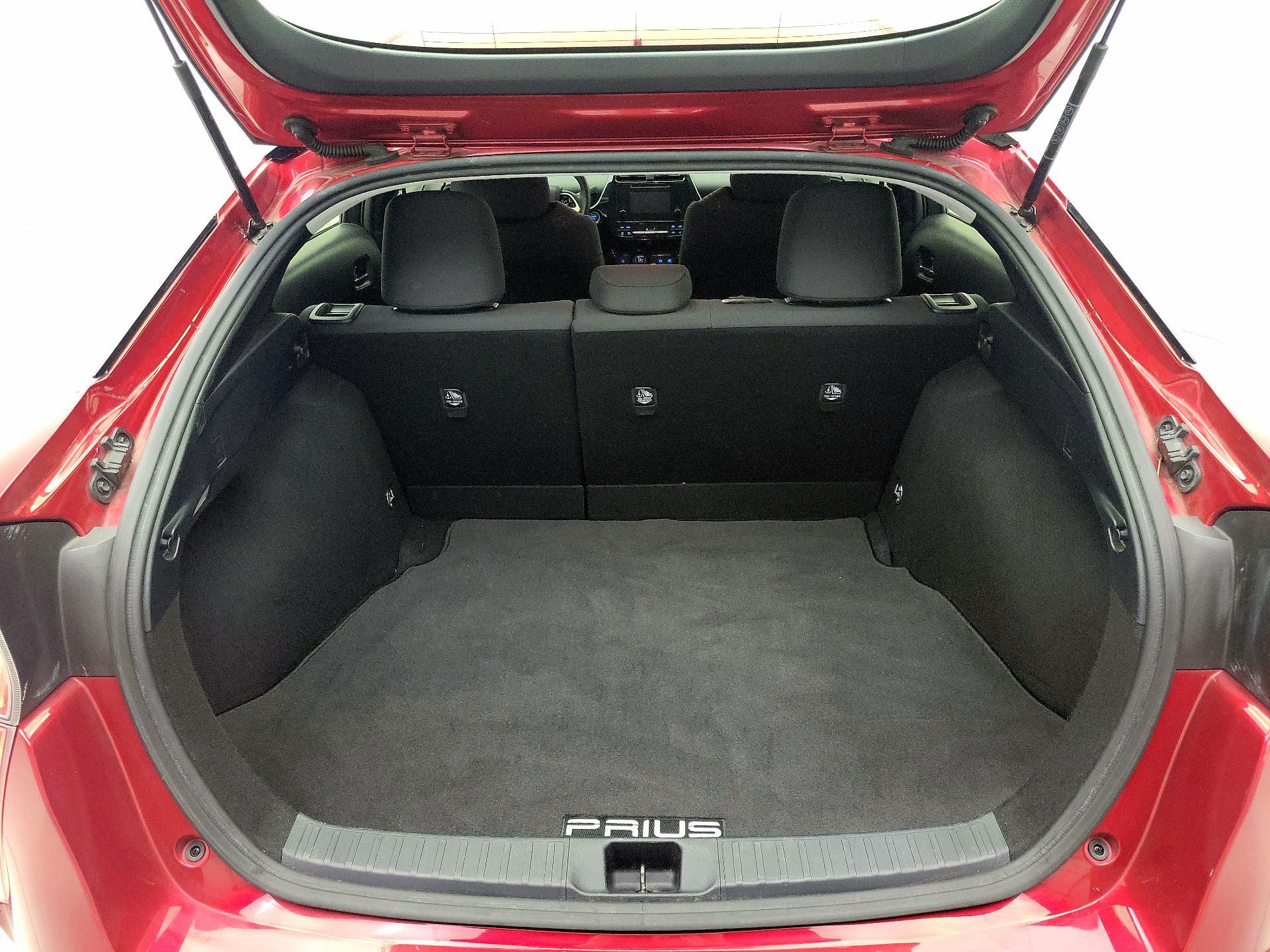 Thumbnail: 2016 Toyota Prius - 20