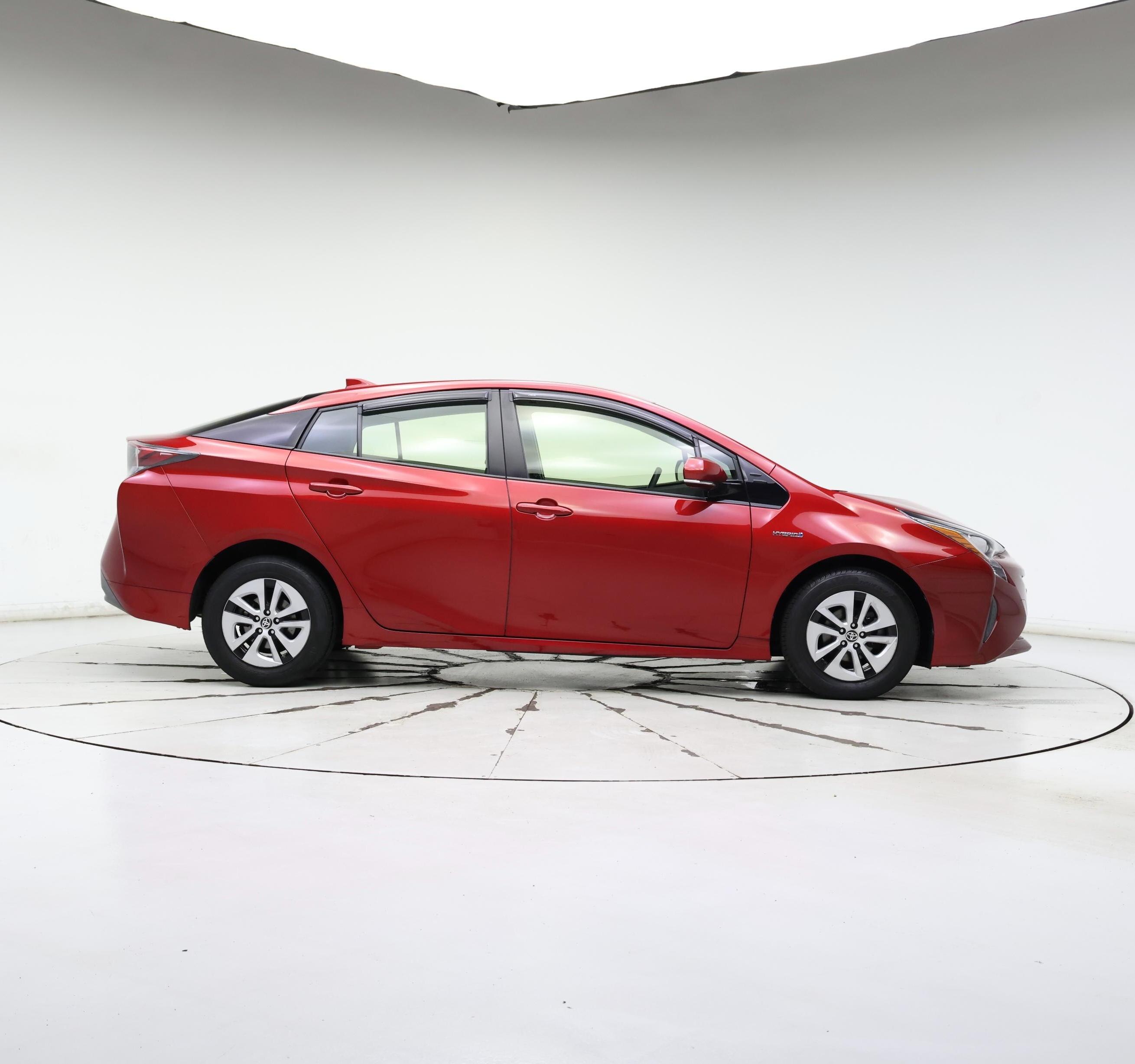 Thumbnail: 2016 Toyota Prius - 7