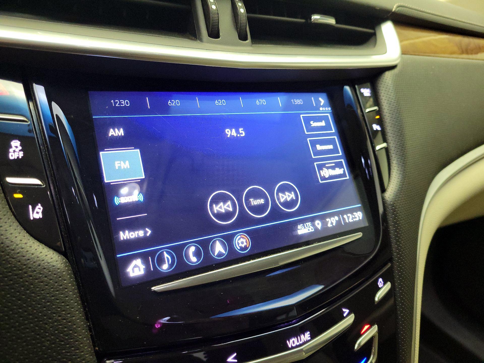 Thumbnail: 2019 Cadillac XTS - 15