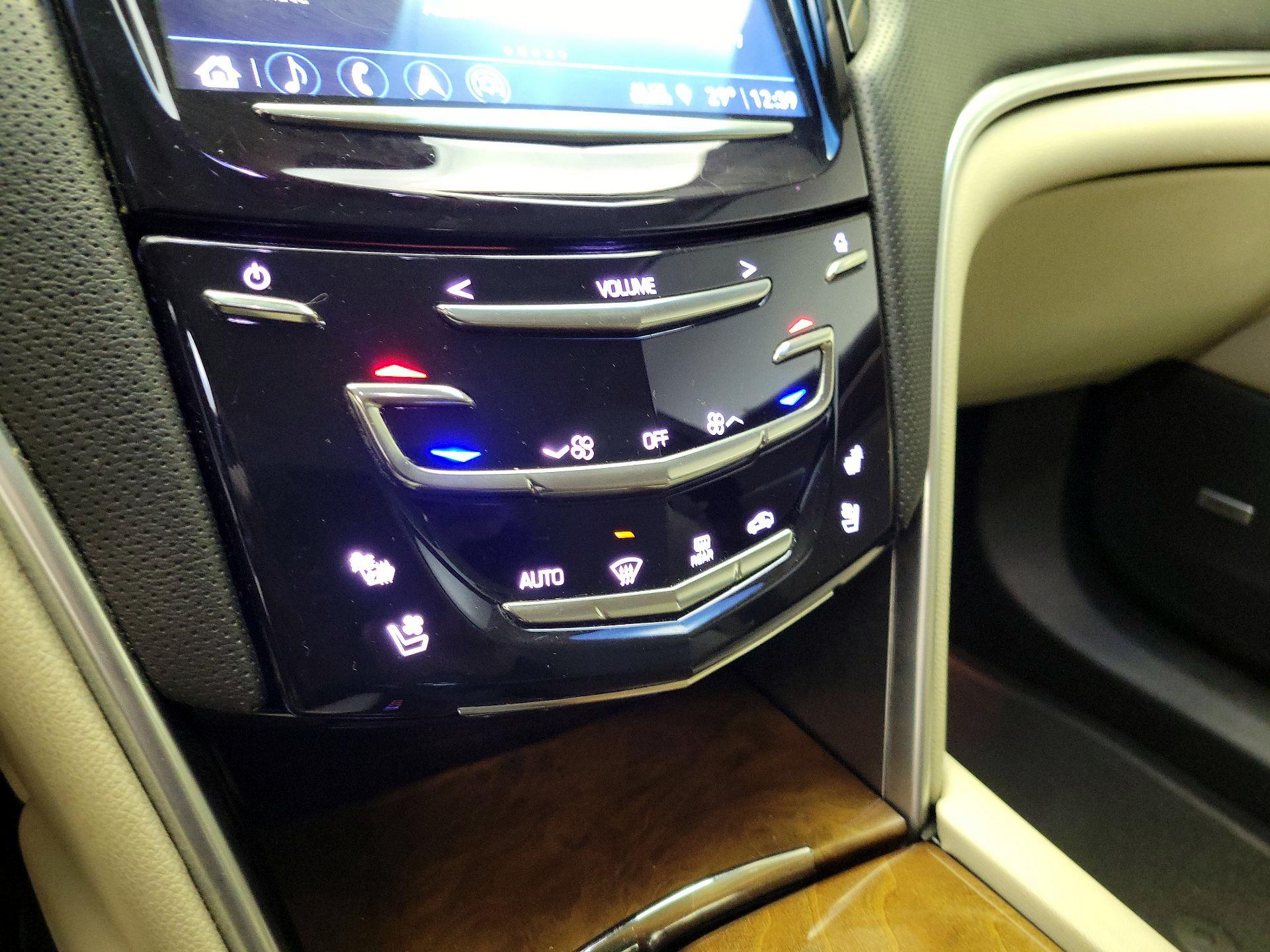 Thumbnail: 2019 Cadillac XTS - 16