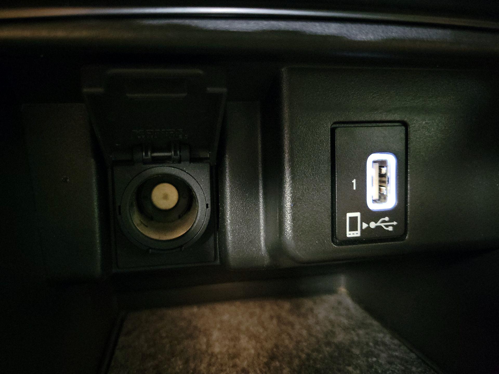 Thumbnail: 2019 Honda Accord - 17