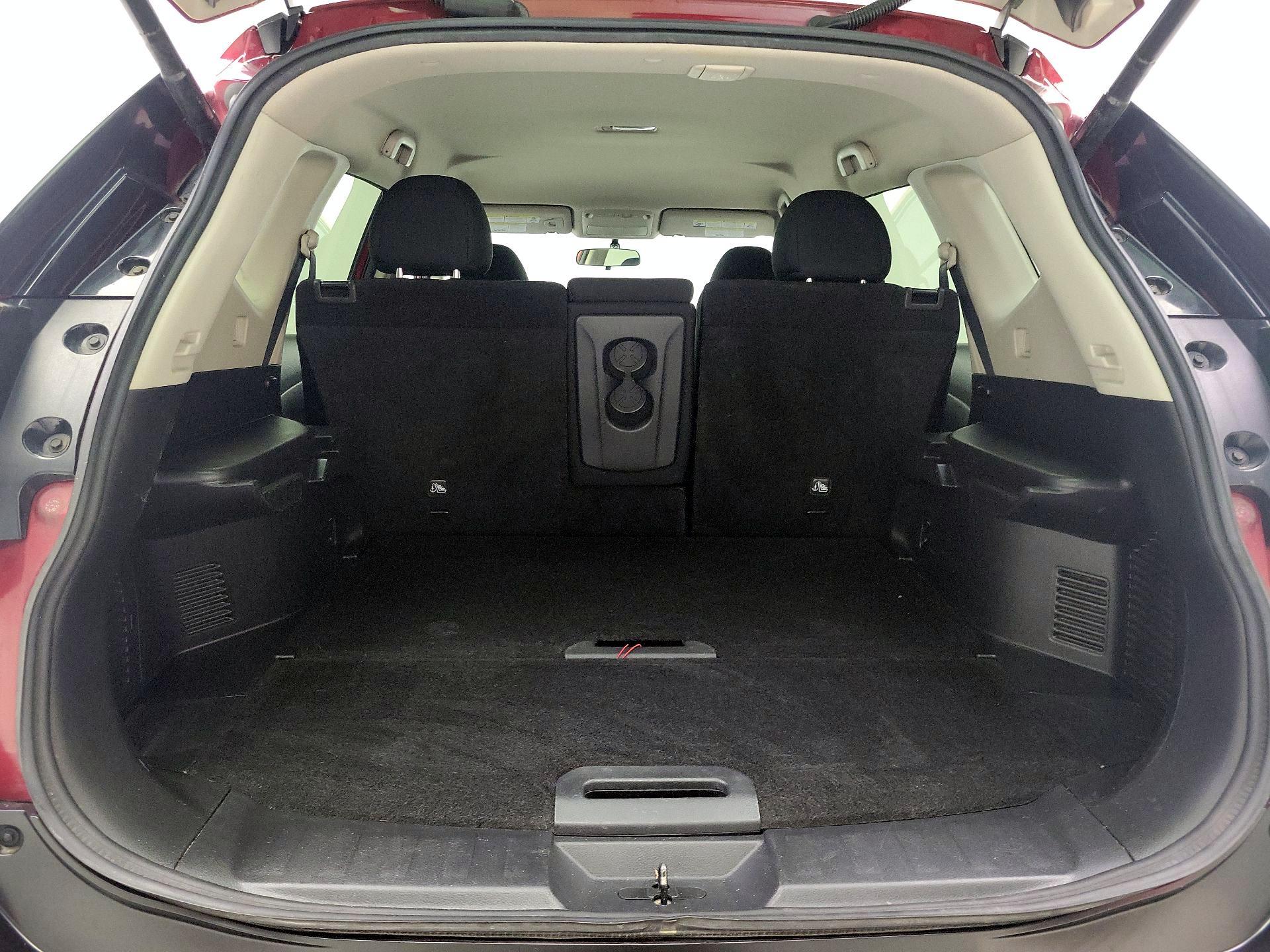 Thumbnail: 2018 Nissan Rogue - 20