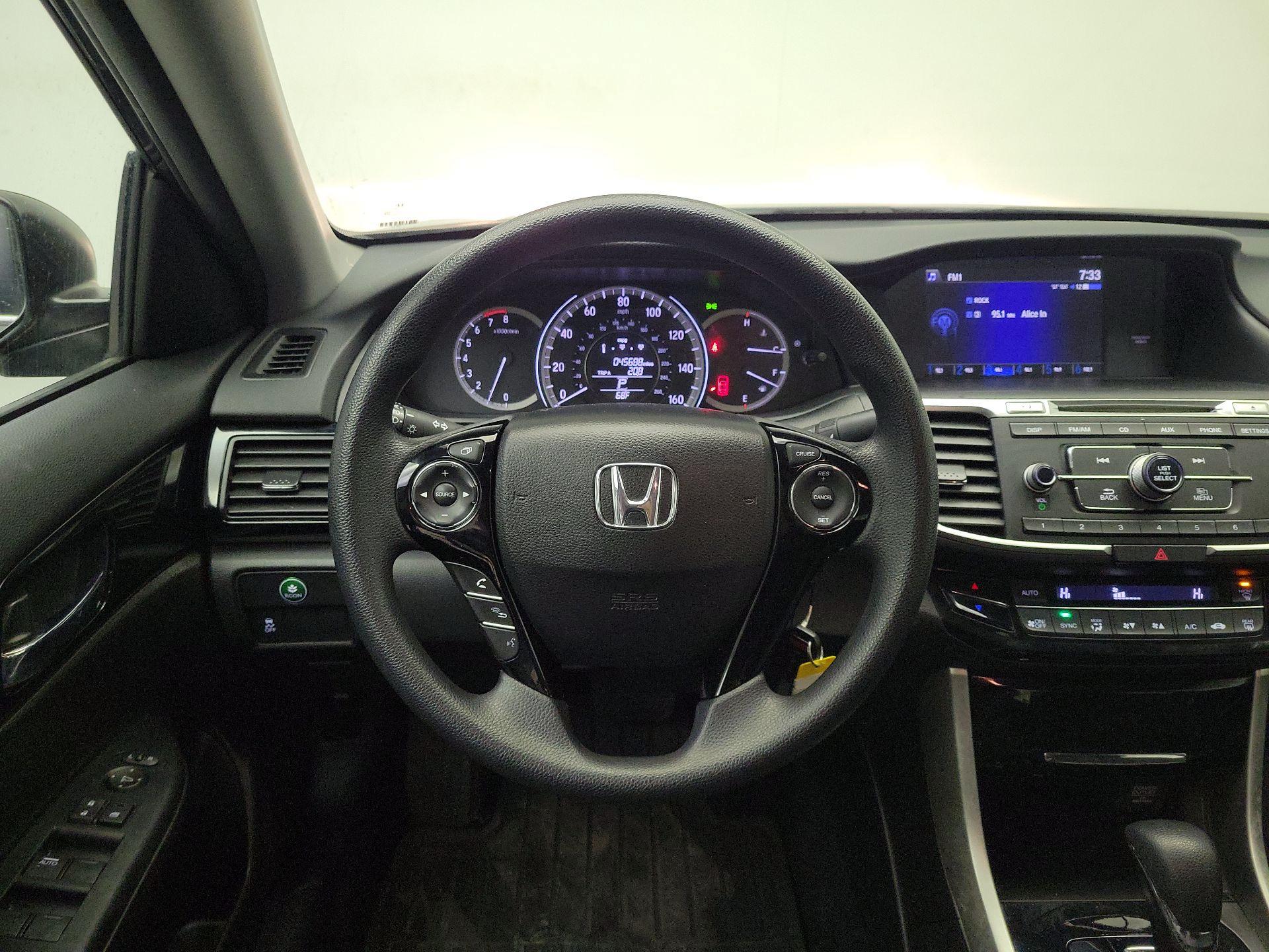 Thumbnail: 2016 Honda Accord - 10