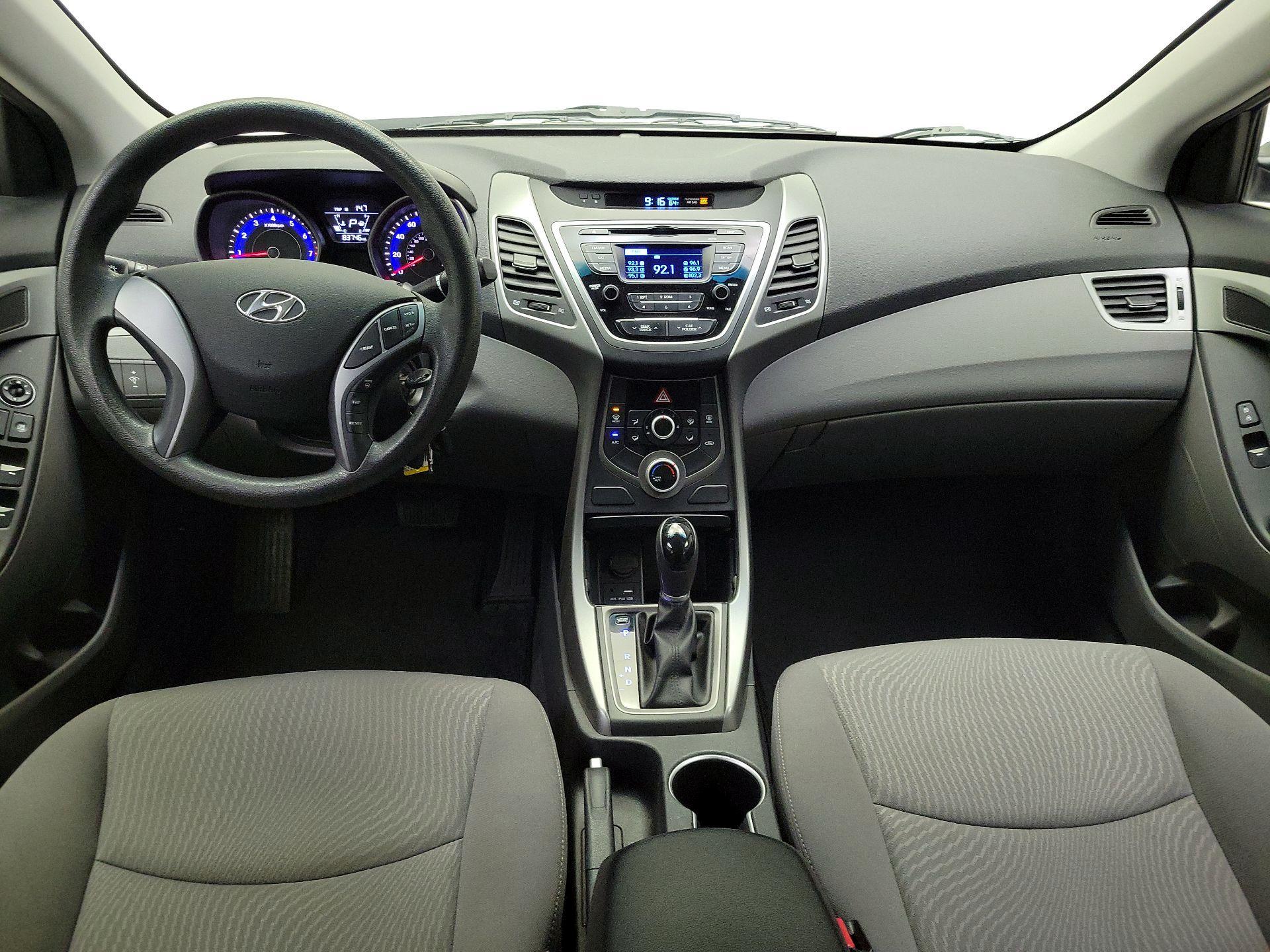 Thumbnail: 2015 Hyundai Elantra - 9